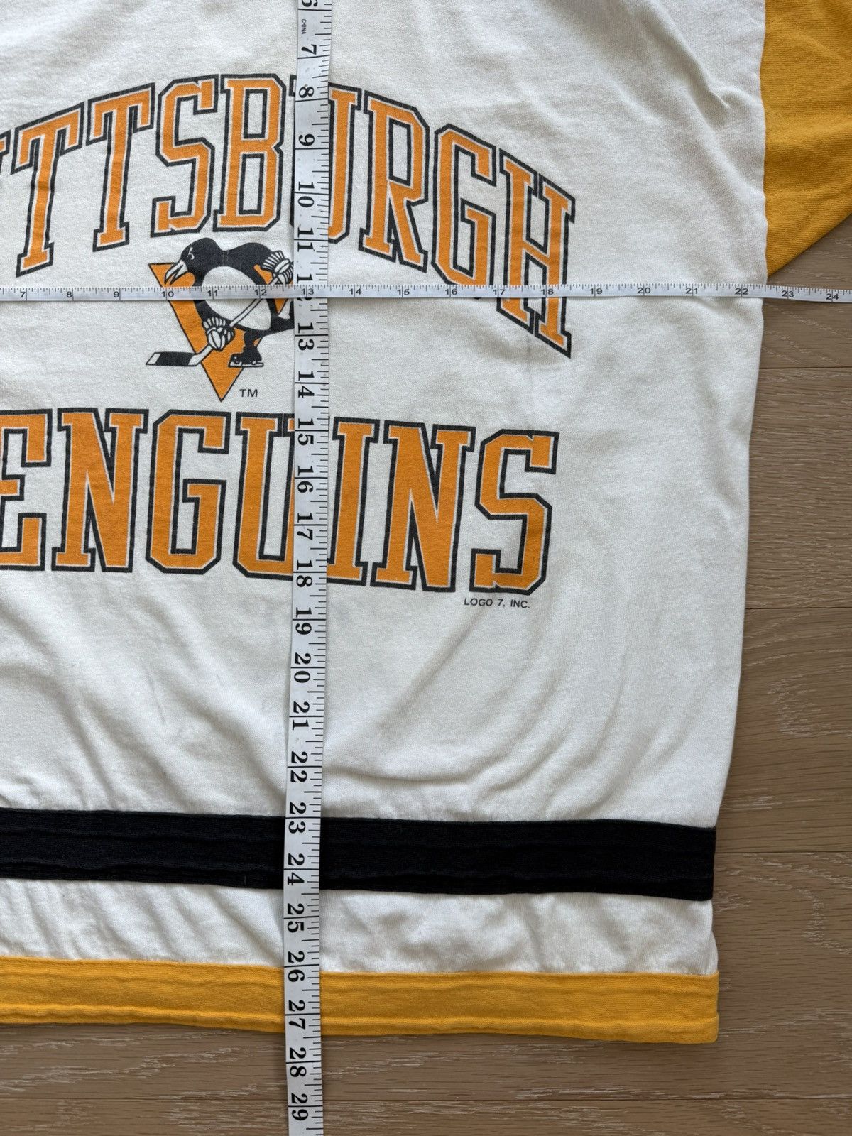 Logo 7 Vintage Pittsburgh Penguins NHL shirt Size US L / EU 52-54 / 3 - 8 Thumbnail