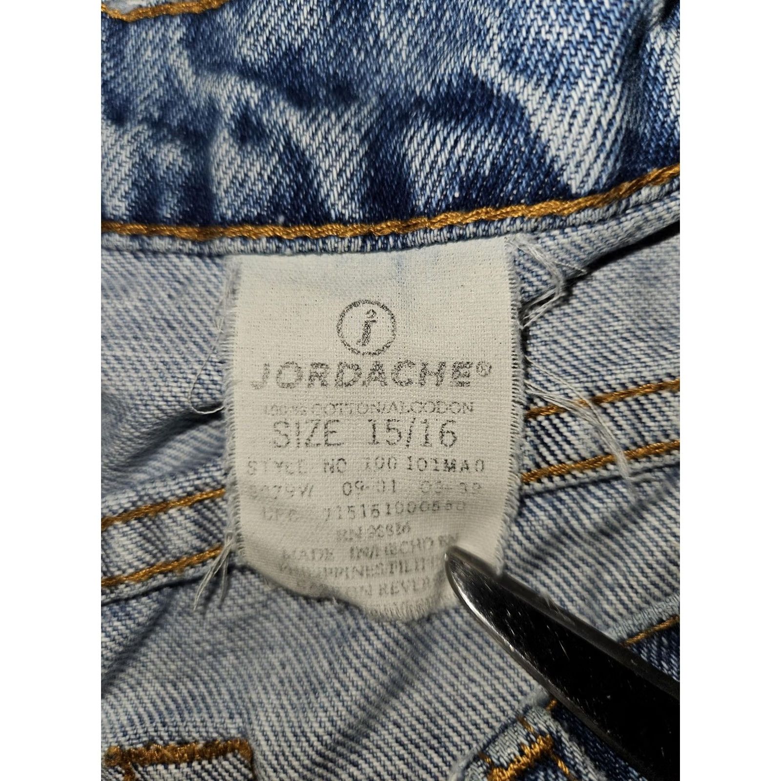 Jordache VINTAGE Jordache Jeans Womens 15/16 Light Blue High Rise Mom Distressed 90s Jeans Size 36" / US 14 / IT 50 - 2 Thumbnail