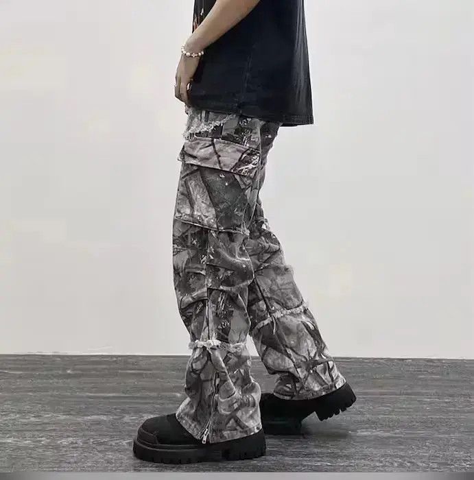 Japanese Brand × Vintage Technical Camouflage Cargo Utility Pants Size US 30 / EU 46 - 2 Thumbnail