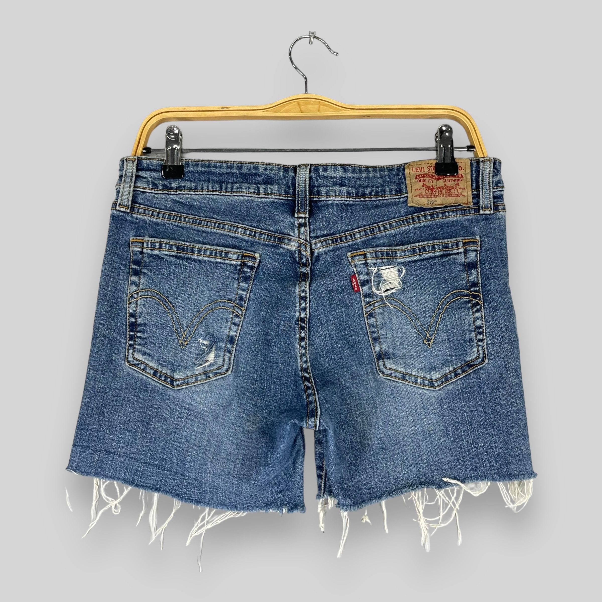 Levi's W31 Vintage Distressed Levis 518 Thigh Ripped Cutoff Denim Size 31" - 6 Thumbnail