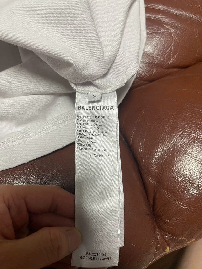 Balenciaga Balenciaga Distressed Short Sleeve Size US S / EU 44-46 / 1 - 6 Thumbnail