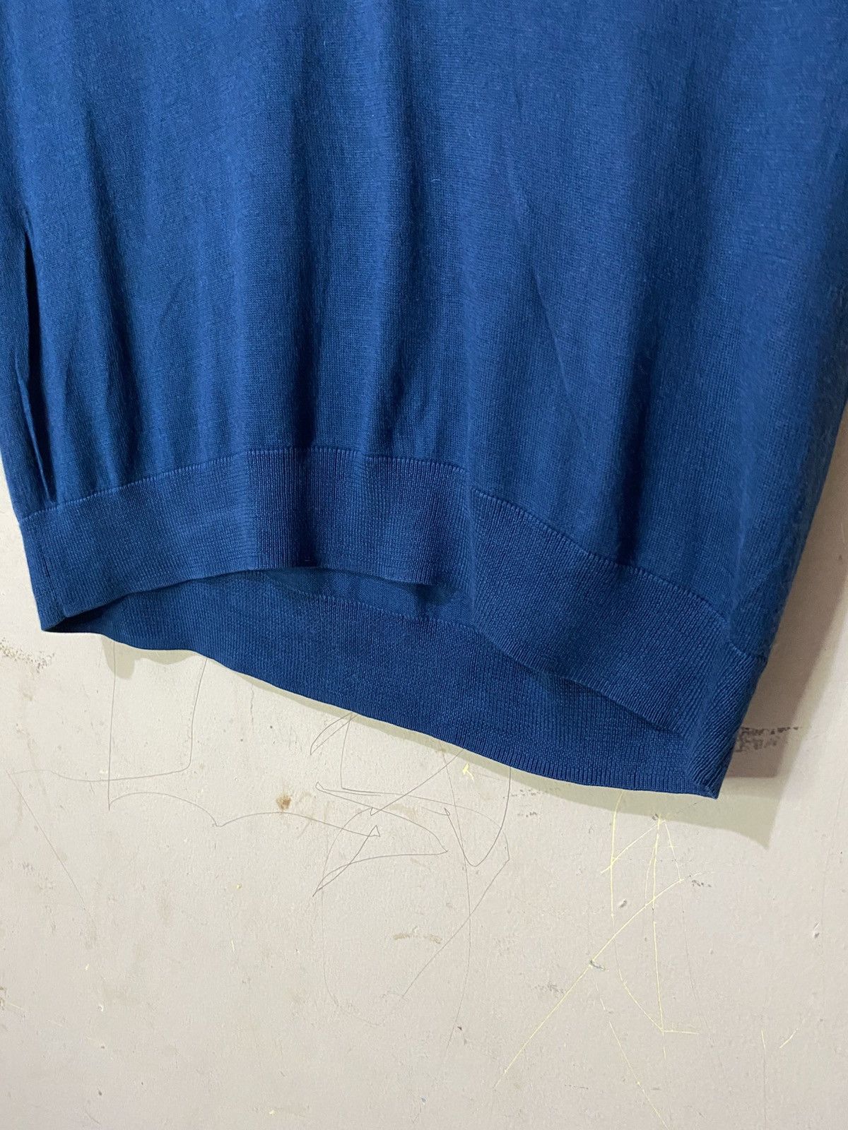 Balenciaga Balenciaga Knits V-neck Jumper Wool Size XS / US 0-2 / IT 36-38 - 5 Thumbnail