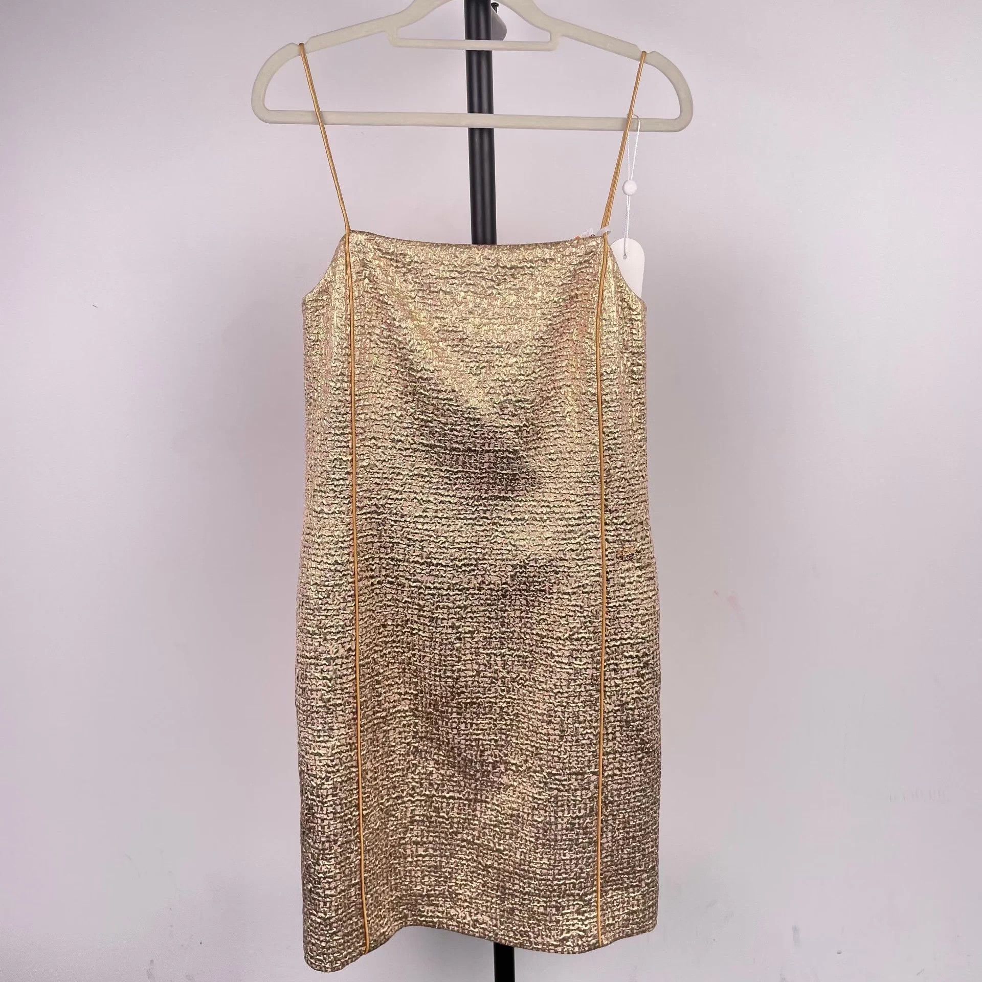 Chanel CHANEL blend cami women's 38 with tags extra buttons Size S / US 4 / IT 40 - 1 Thumbnail
