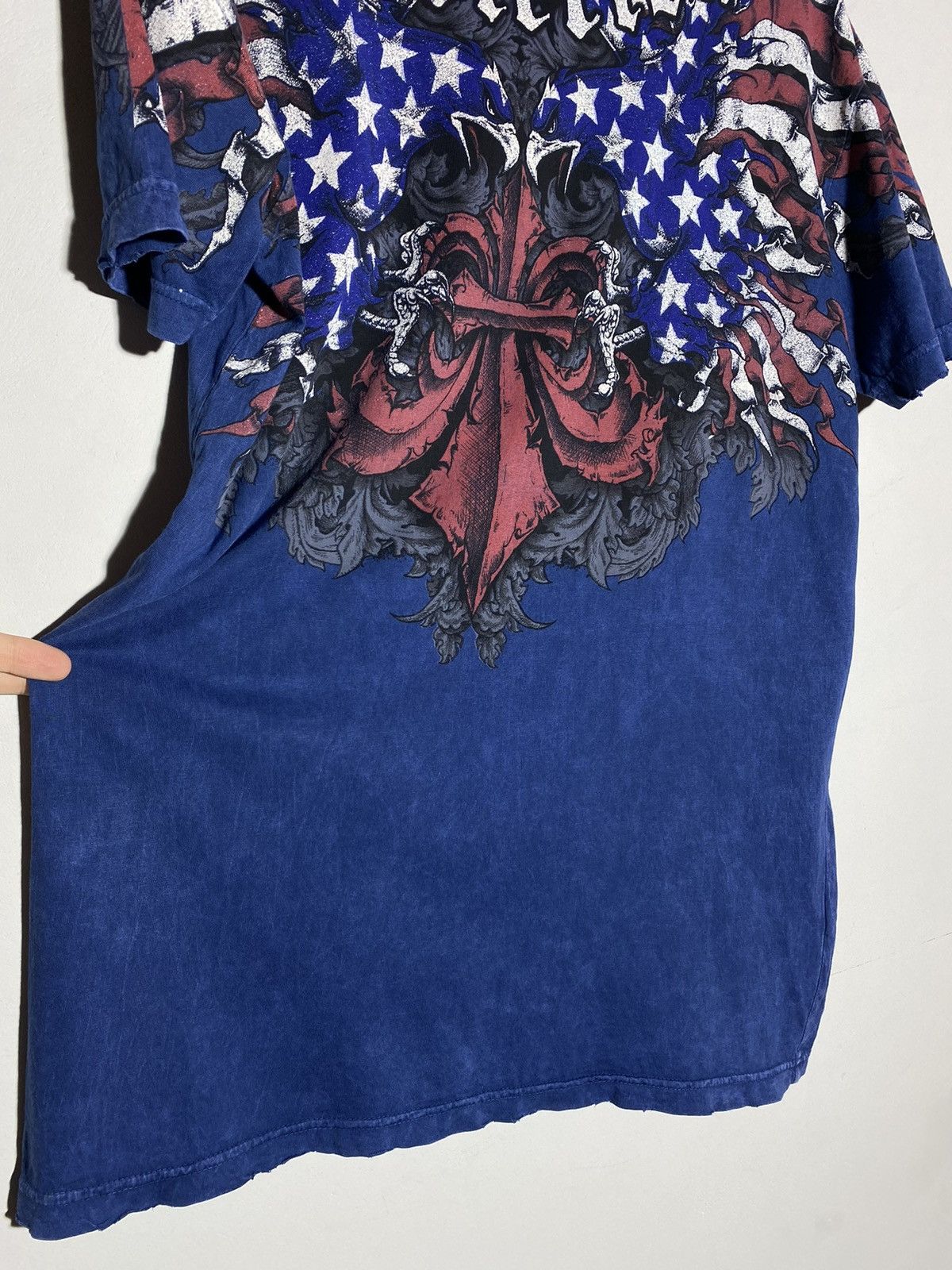 Affliction 🔥 AFFLICTION USA FLAG TEE METAL CROSS TATTOO STYLE 00s Size US XL / EU 56 / 4 - 8 Thumbnail