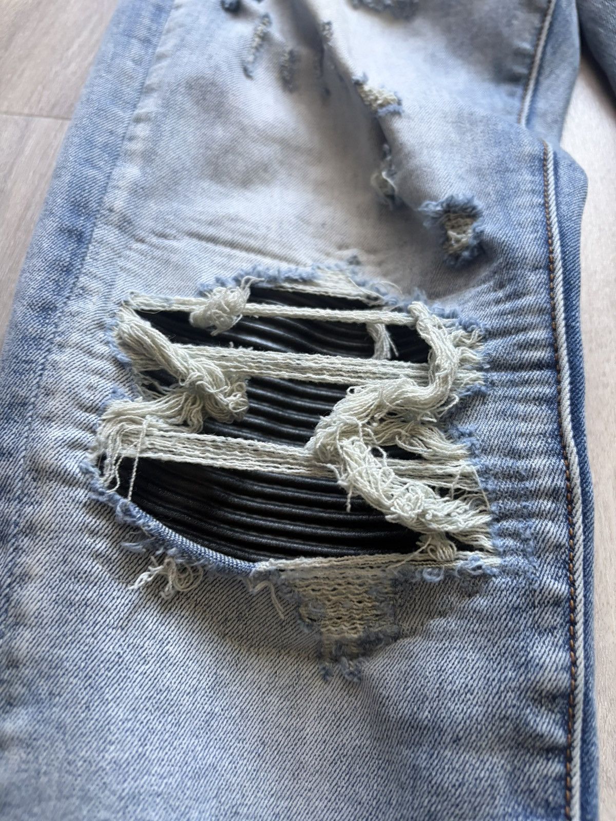 Amiri Amiri MX1 Black Patch Jeans Size US 31 - 2 Thumbnail