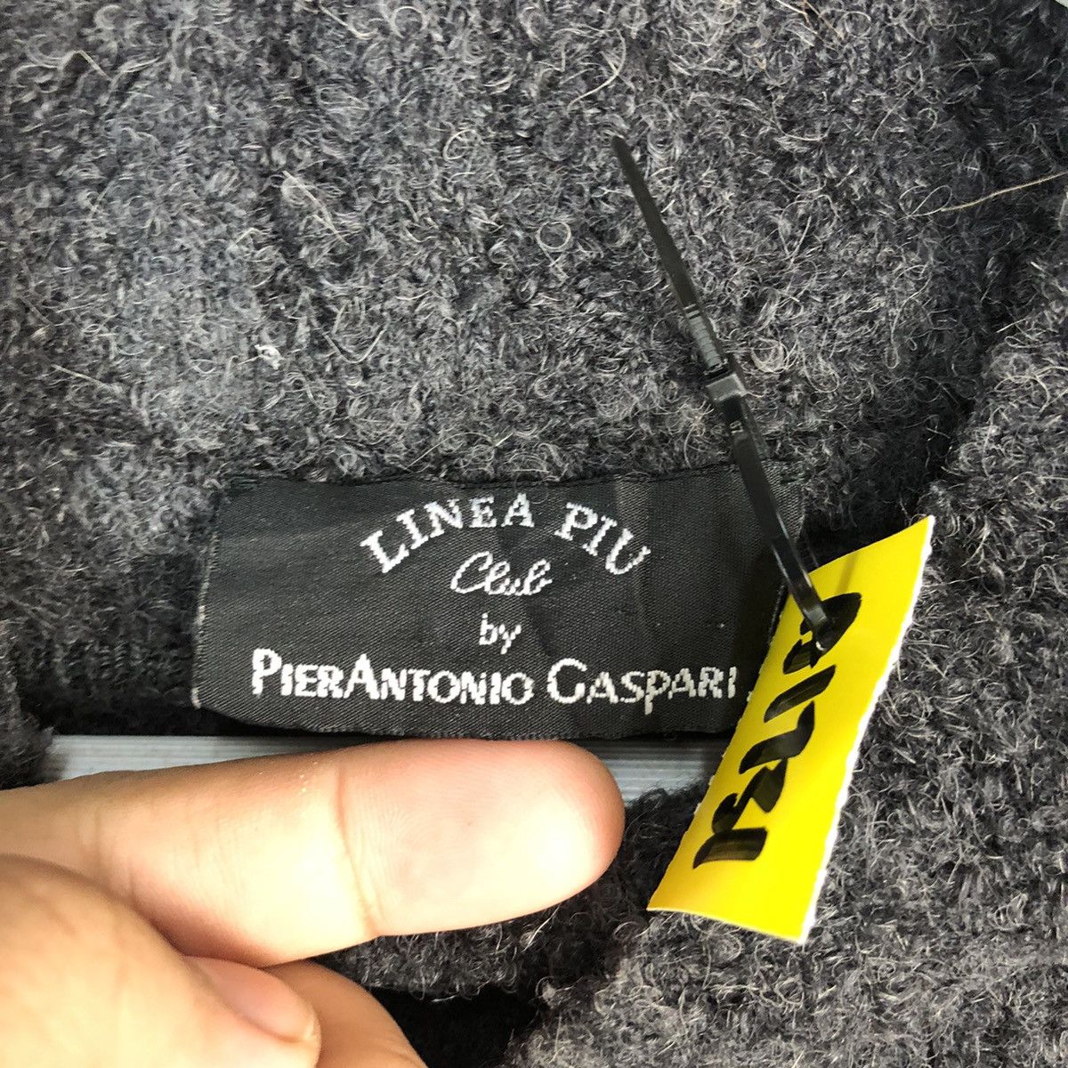 Homespun Knitwear × Japanese Brand Linea Piu japan Grey ripped Knitwear #A1731 Size US M / EU 48-50 / 2 - 10 Thumbnail