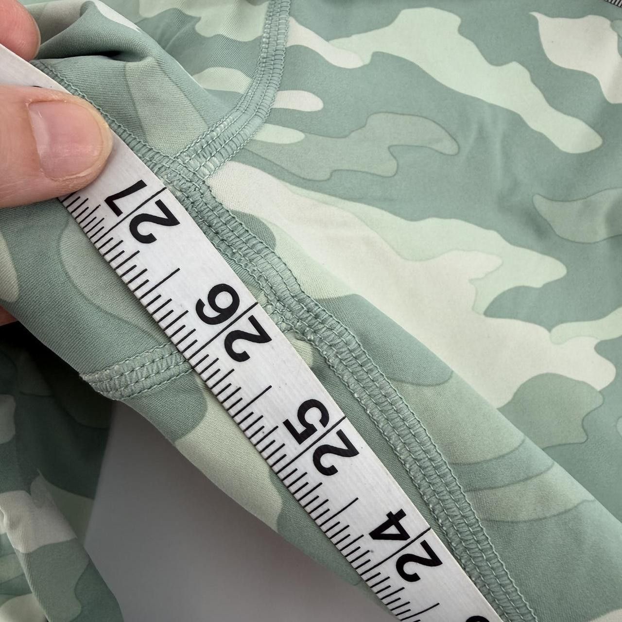 Victoria's Secret Victoria's Secret PINK green camo leggings medium Size 30" / US 8 / IT 44 - 4 Thumbnail