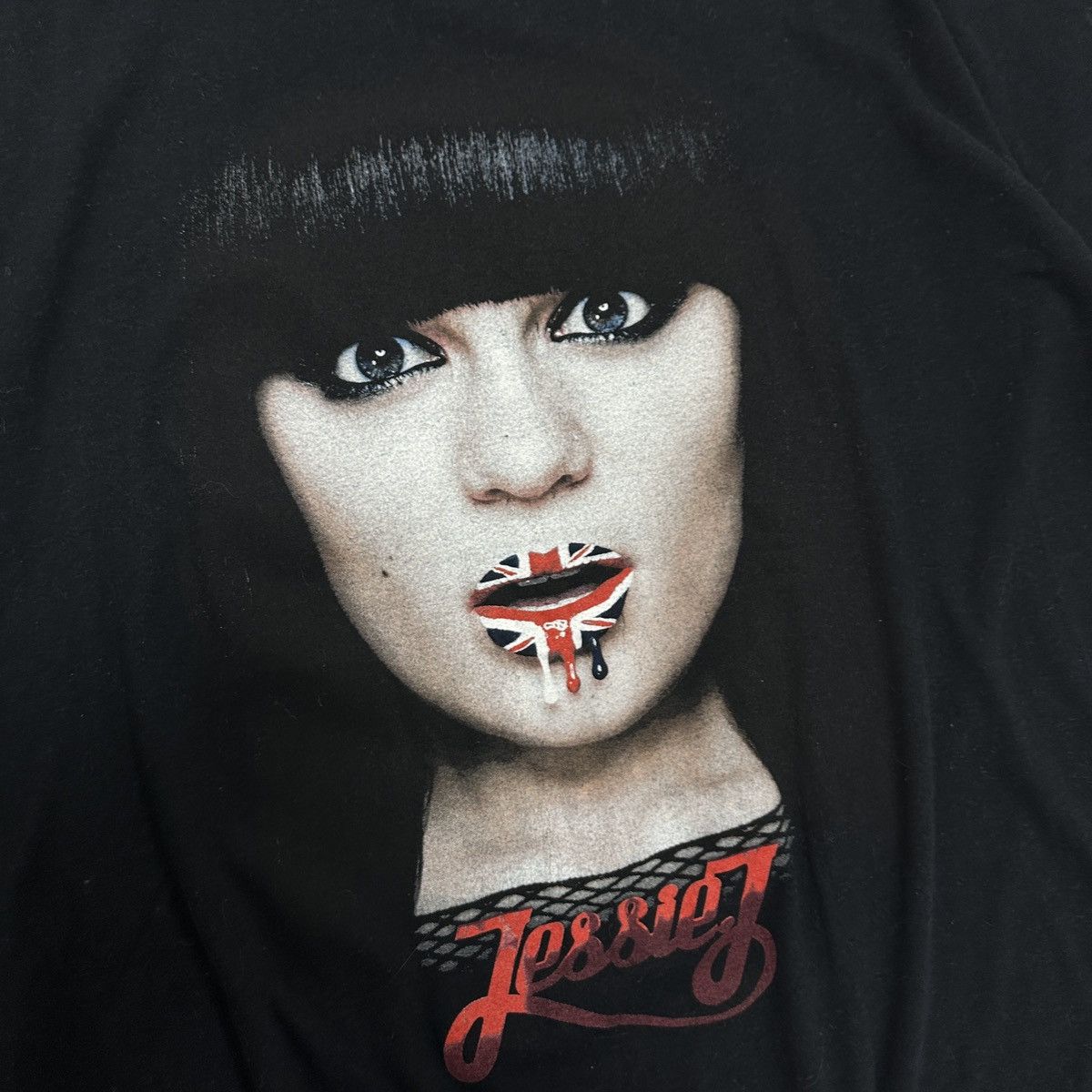 Band Tees Vintage 00s Jessie J Heart Beat Tour 2011 tee y2k Rose UK Size US XL / EU 56 / 4 - 5 Thumbnail