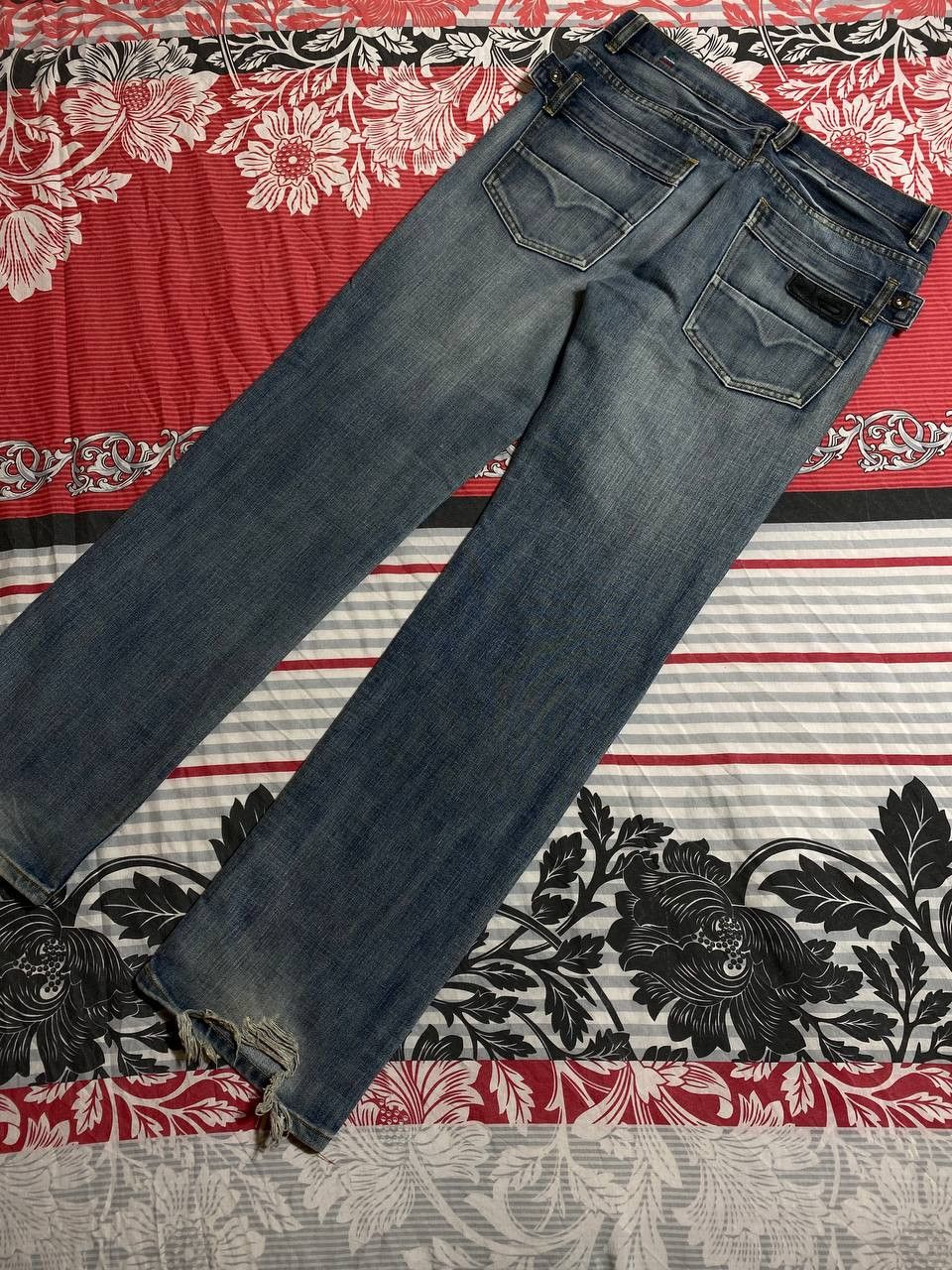 Diesel × Vintage Crazy Vintage Diesel Industries Baggy Denim Jeans Y2K Size US 34 / EU 50 - 3 Thumbnail