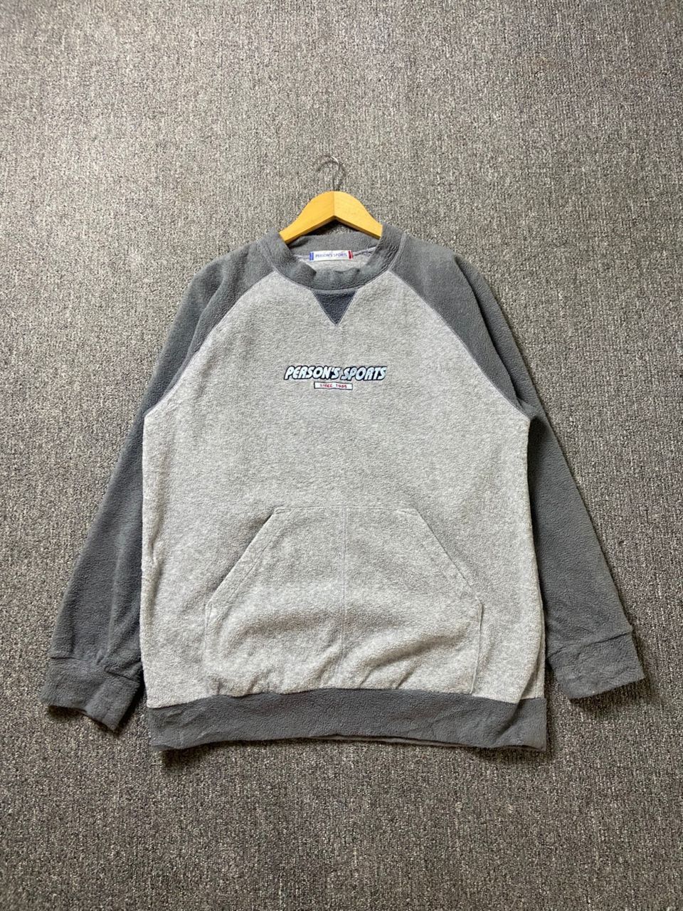 PERSON'S Person’s Sports Fleece Pullover Raglan Shirt (182) Size US M / EU 48-50 / 2 - 1 Thumbnail