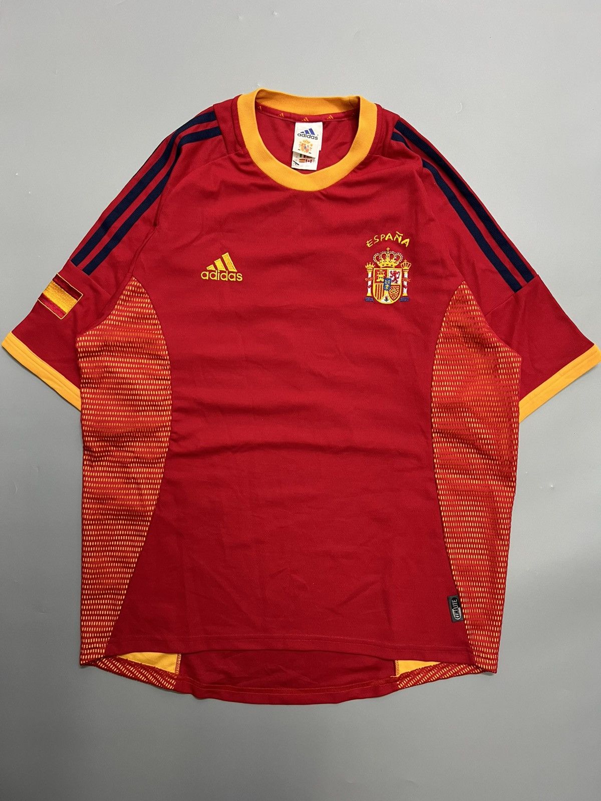 Adidas 2002-04 Adidas Spain Home Jersey Size US M / EU 48-50 / 2 - 1 Thumbnail