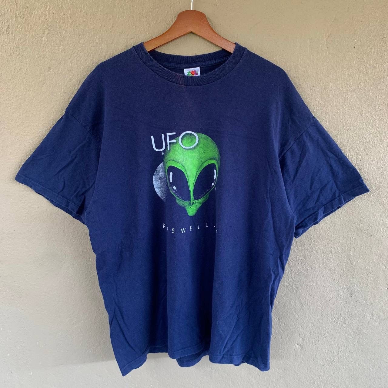 Alien Workshop Thrashed Vintage UFO Alien Zone Tees Size US XL / EU 56 / 4 - 1 Thumbnail