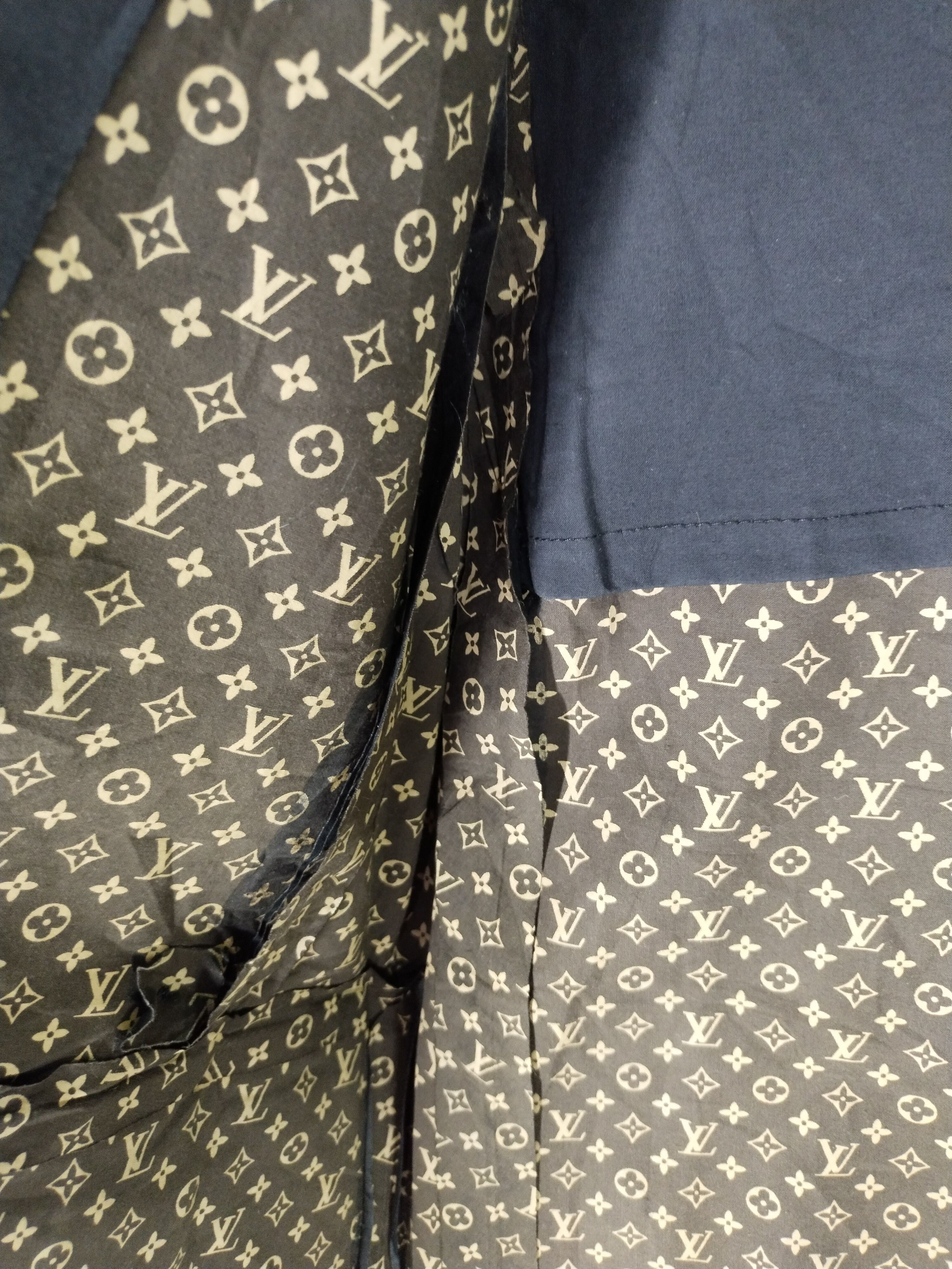 Louis Vuitton A/W 02 Louis Vuitton Mackintosh Trench Coat Ladies Rare Size S / US 4 / IT 40 - 9 Thumbnail