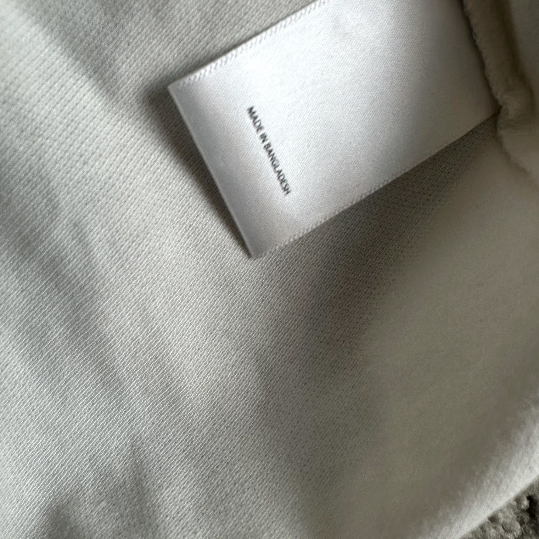 Express VINTAGE Express Polo Shirt Mens Medium White Piped Pocket Collar New Tags Stain Flawed Size US M / EU 48-50 / 2 - 5 Thumbnail