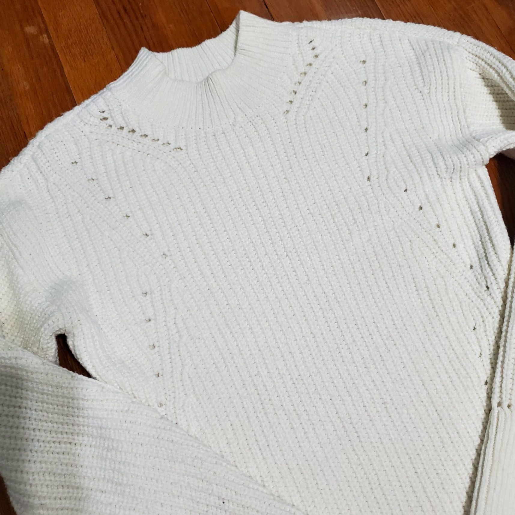 Abercrombie & Fitch Abercrombie & Fitch Sweater White Chunky Knit Pullover Womens Size Small Size S / US 4 / IT 40 - 4 Thumbnail