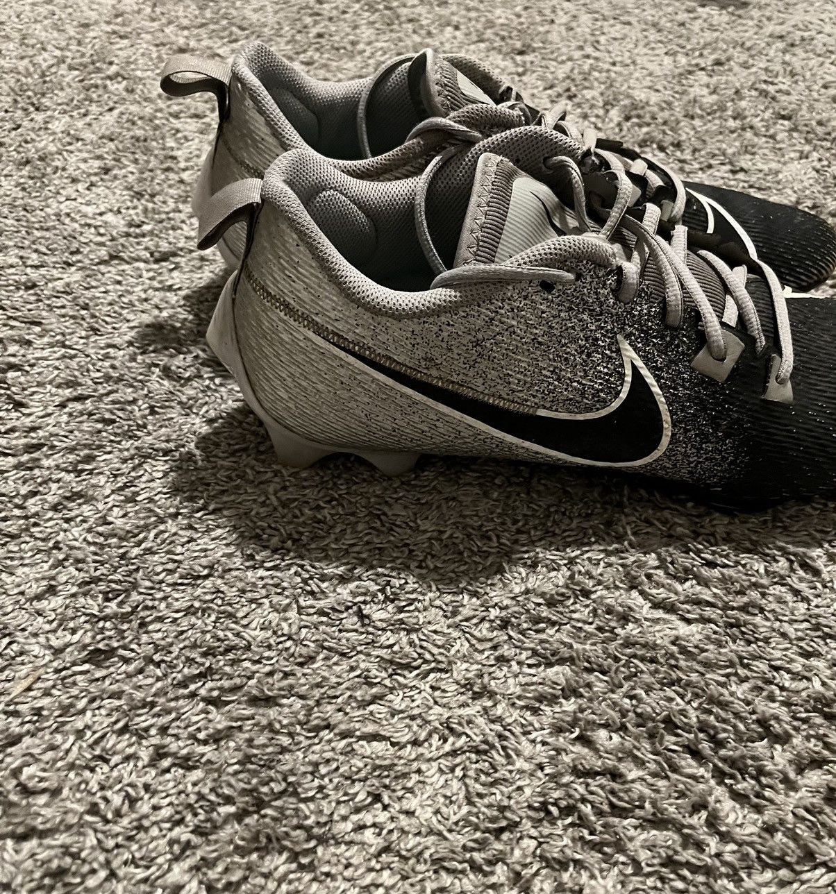 Nike Football/Soccer Cleats Size US 11.5 / EU 44-45 - 4 Thumbnail