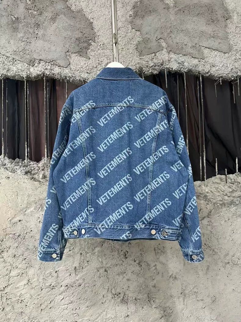 Vetements Vetements Bullet Screen Logo Denim Jacket Size US XS / EU 42 / 0 - 2 Thumbnail