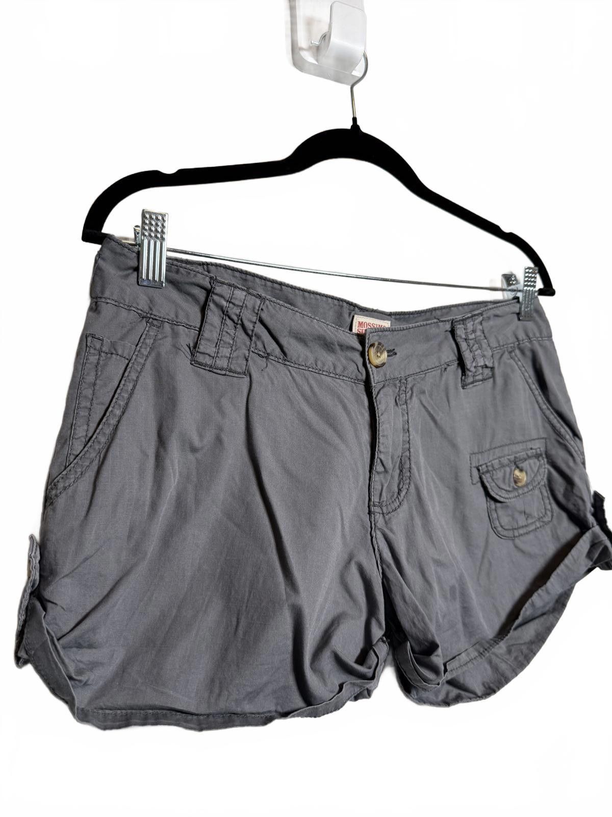 Mossimo Vintage Mossimo Gray Cargo Short Shorts Size 34" / US 12 / IT 48 - 1 Thumbnail