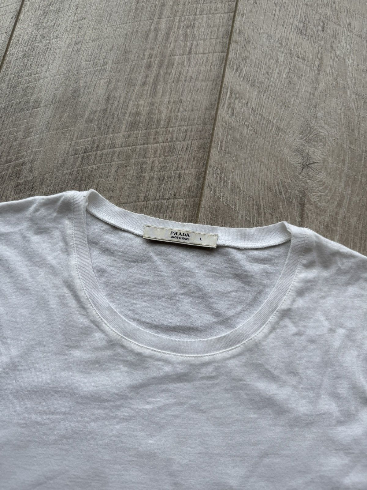 Prada Prada White Bow Detail T-Shirt Luxury Designer Tee Size US S / EU 44-46 / 1 - 2 Thumbnail