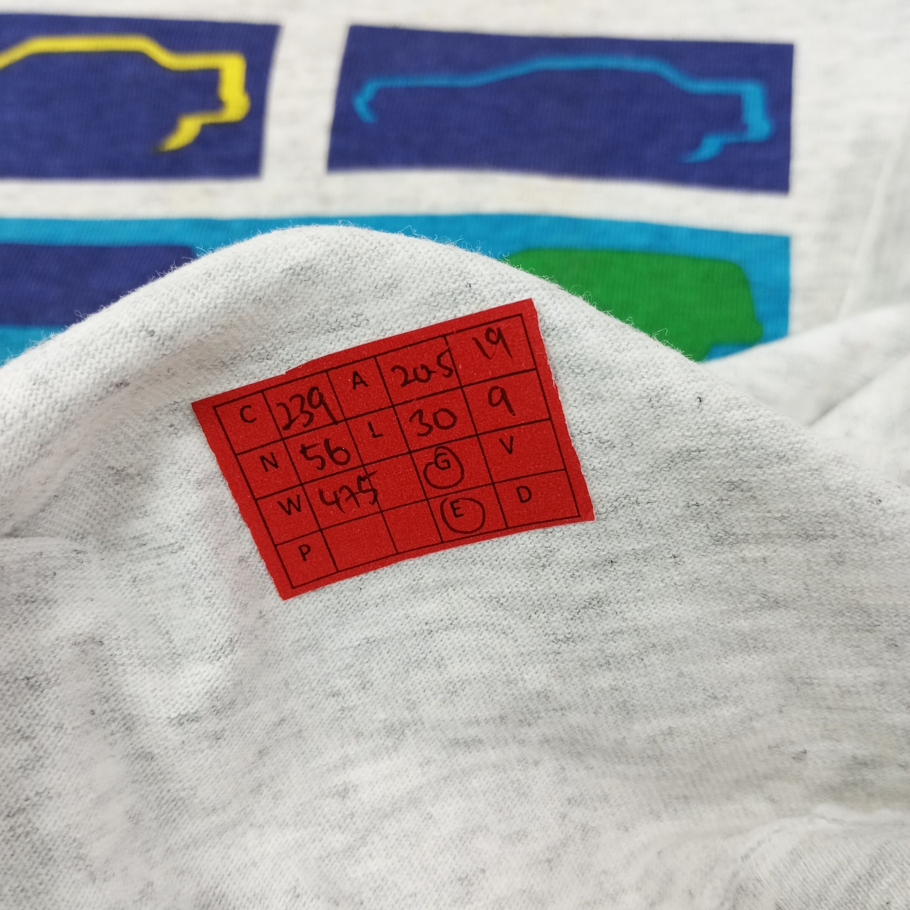 Vintage Vintage Volvo Promo Style Tshirt c239n56 Size US M / EU 48-50 / 2 - 9 Thumbnail
