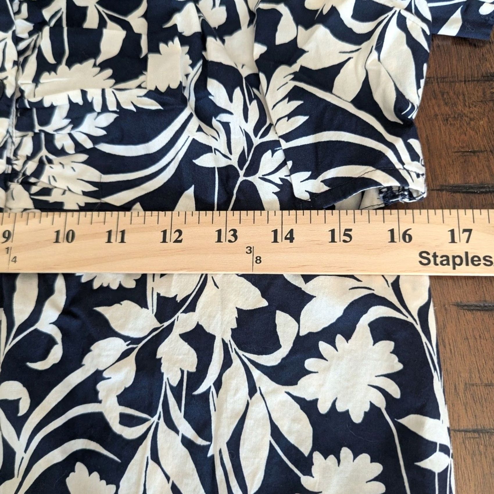 Old Navy Old Navy Shirt Dress Nautical Floral Midi Navy White Short Sleeve Cut Out Button Front, Blue, L Womens Size L / US 10 / IT 46 - 7 Thumbnail