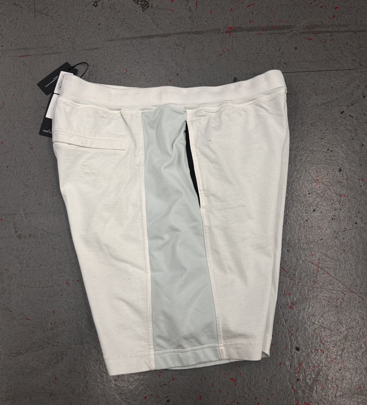 Stone Island Stone Island Fleece Shorts 8222 Size Large NEW Size US 34 / EU 50 - 4 Thumbnail