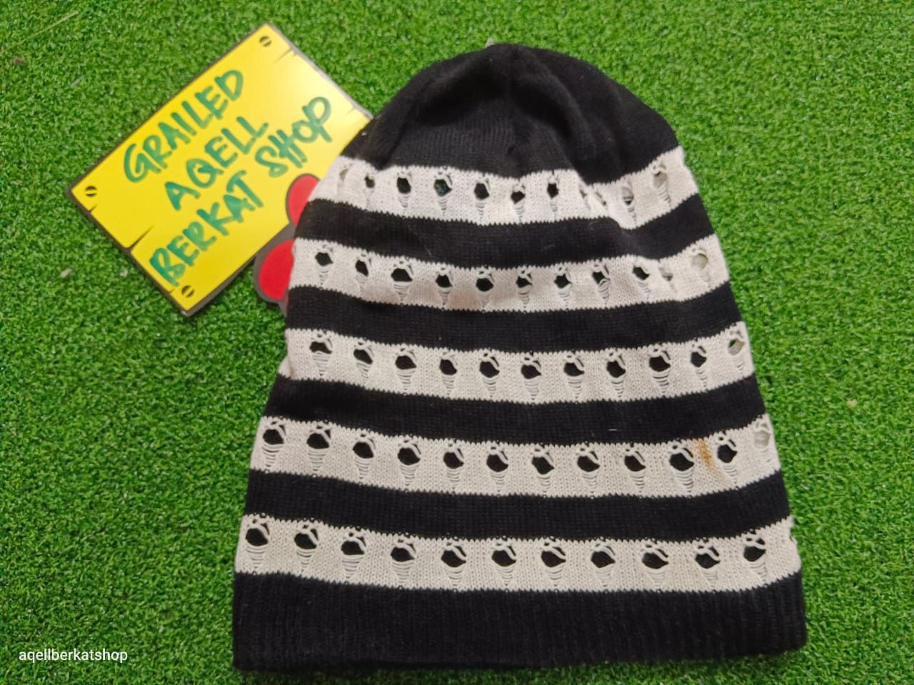 Japanese Brand BEAMS Japan Distressed Beanie Size ONE SIZE - 1 Thumbnail