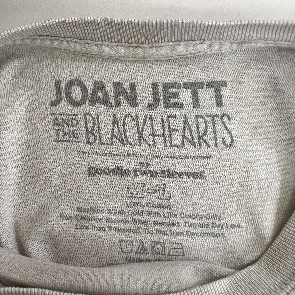 Band Tees JOAN JETT AND THE BLACK HEARTS Size US M / EU 48-50 / 2 - 7 Thumbnail