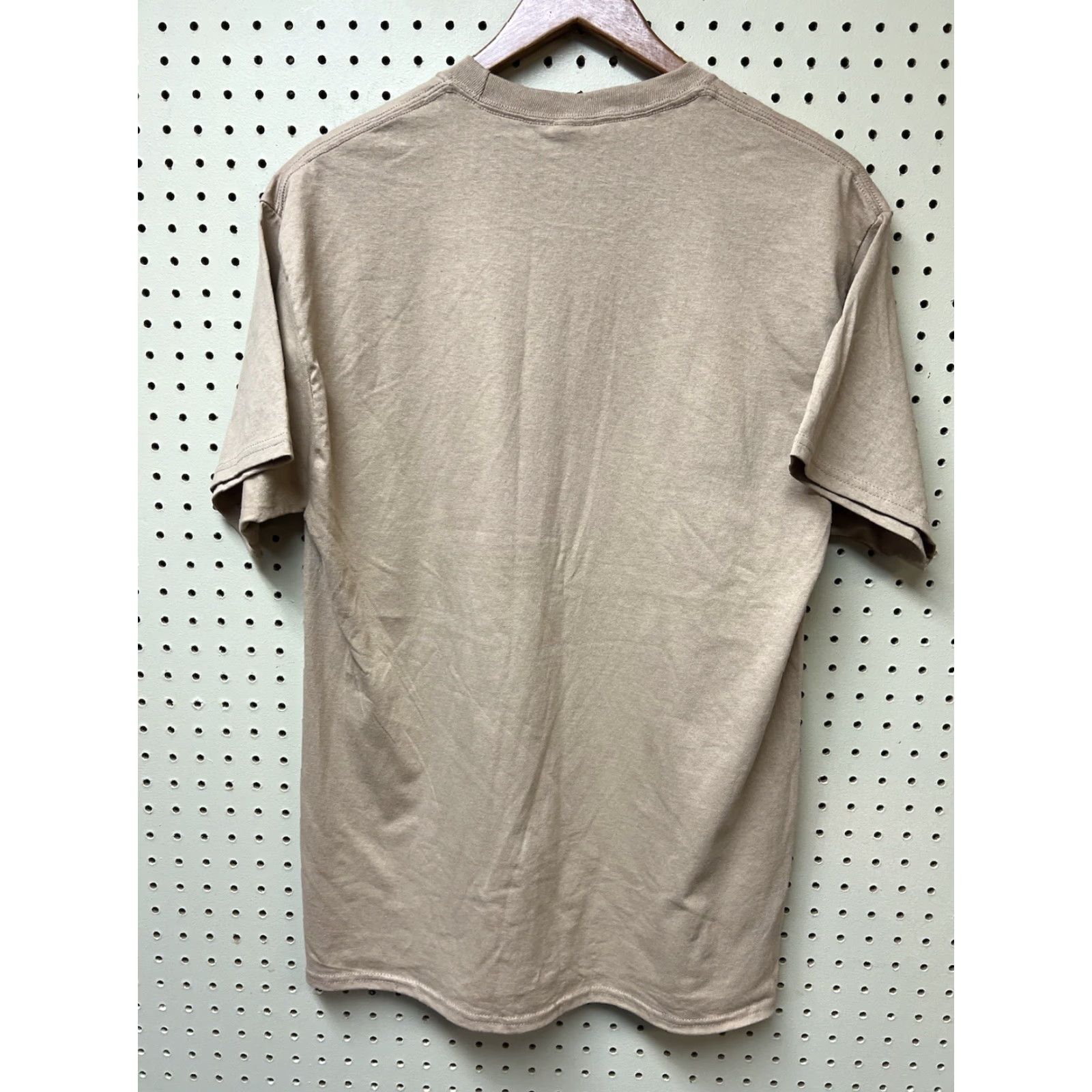 Port & Company Port & Company T-Shirt Brown 2021 Killington VT Brewfest Brown Bear Short Sleeve L Men Crew Neck Regular Vintage No (Animals) Size US L / EU 52-54 / 3 - 2 Thumbnail
