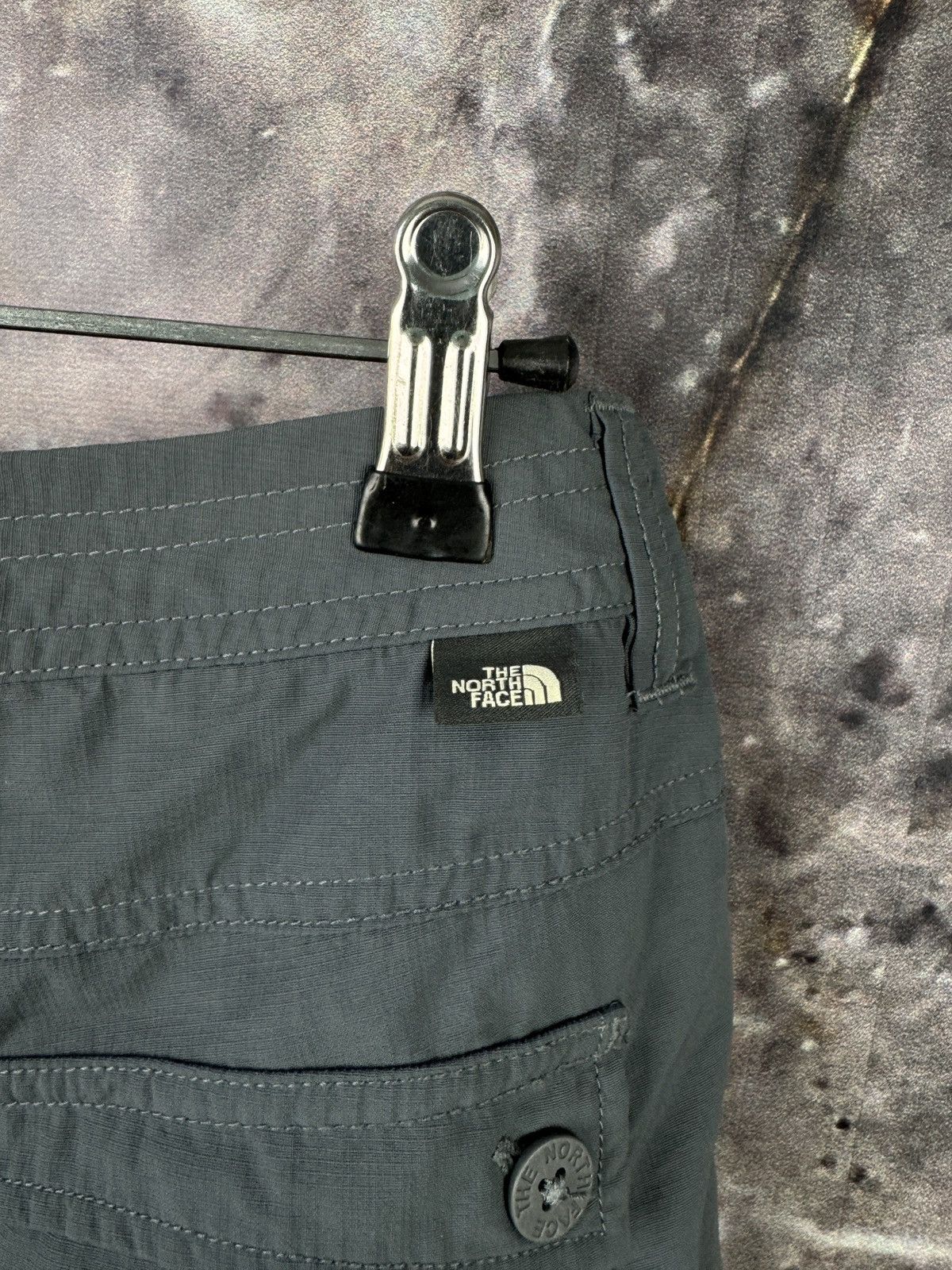 Arc'teryx × The North Face Women’s The North Face Shorts Outdoor Size EU 8 Size 30" / US 8 / IT 44 - 15 Thumbnail