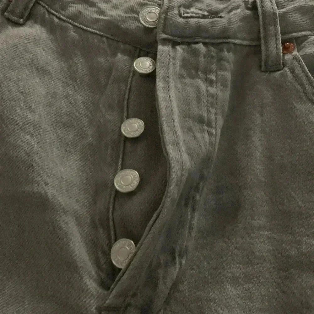 Designer S.O.N.G. 90s Boyfriend Distressed Jeans - Size 7/28 Size 27" / US 4 / IT 40 - 3 Thumbnail