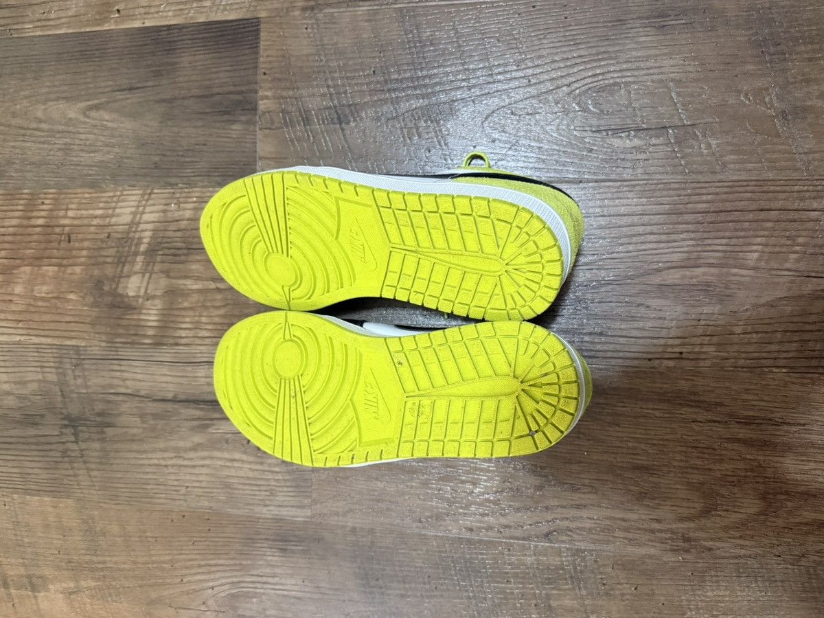 Jordan Brand Jordan 1 Low Black Cyber Size US 11 / EU 44 - 2 Thumbnail