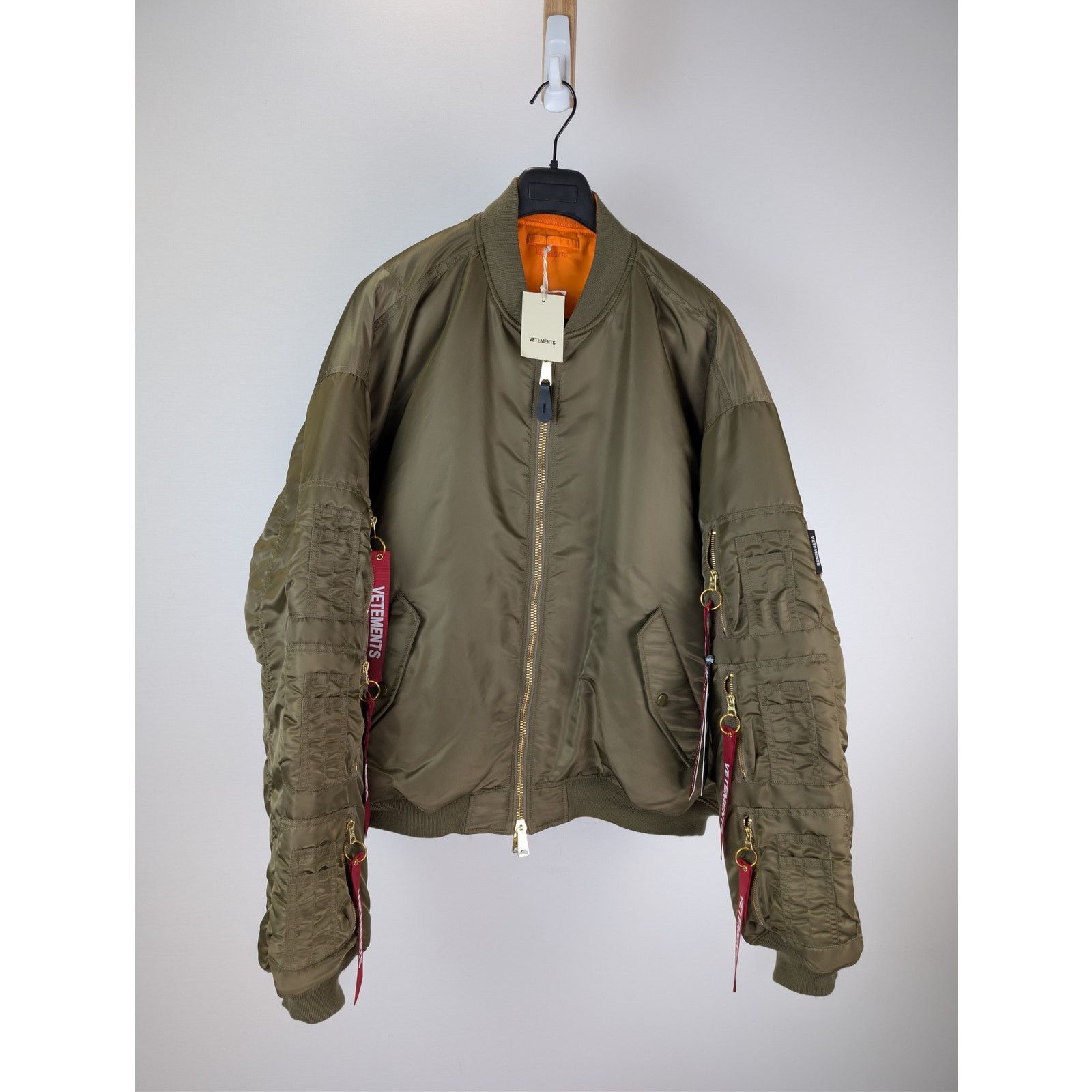 Vetements o1rshd1 Cargo Bomber Jacket in Green Size US M / EU 48-50 / 2 - 8 Thumbnail