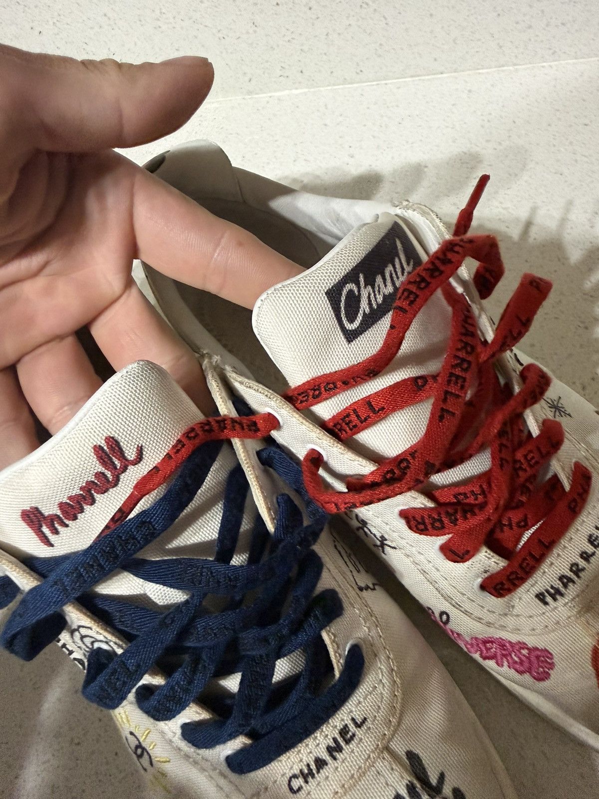 Chanel Chanel Pharrell Sneakers Size US 9 / EU 42 - 6 Thumbnail