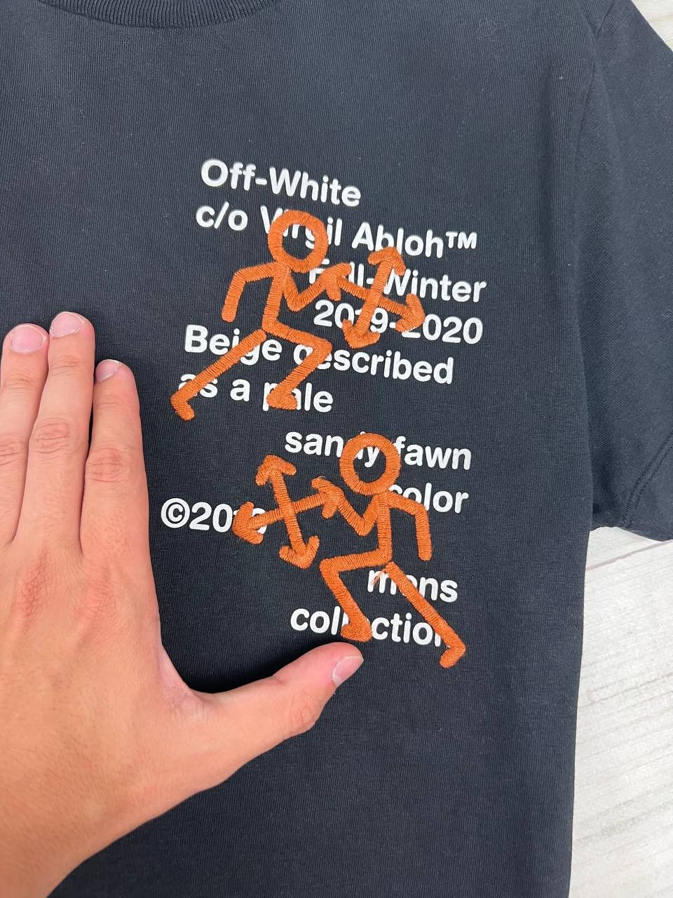 Off-White Off-White 2019 Pictogram Stickman Tee Size US XS / EU 42 / 0 - 5 Thumbnail