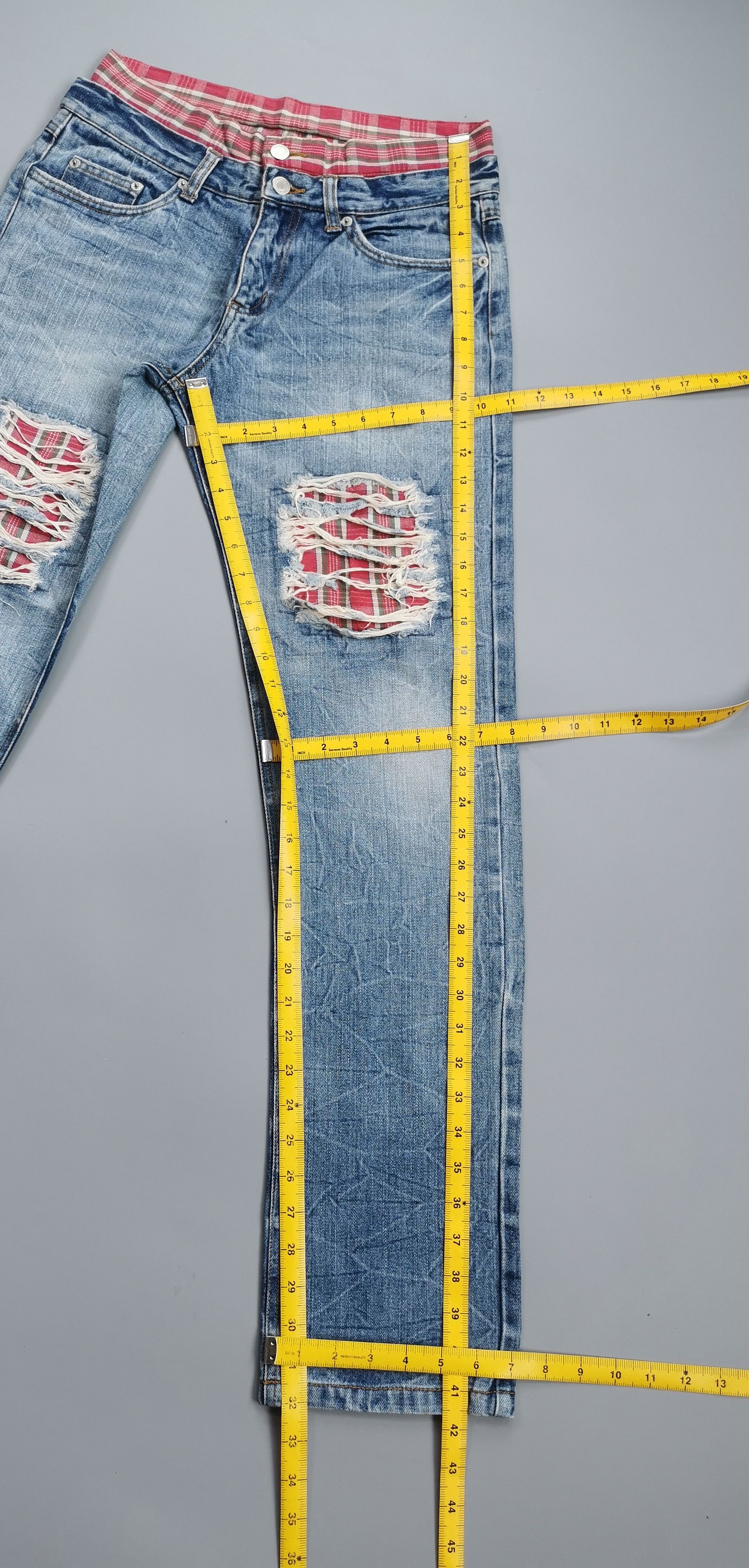 Hysteric Glamour Japan Brand Double Waist Plaid Patch Distressed Denim Jeans Size US 28 / EU 44 - 7 Thumbnail