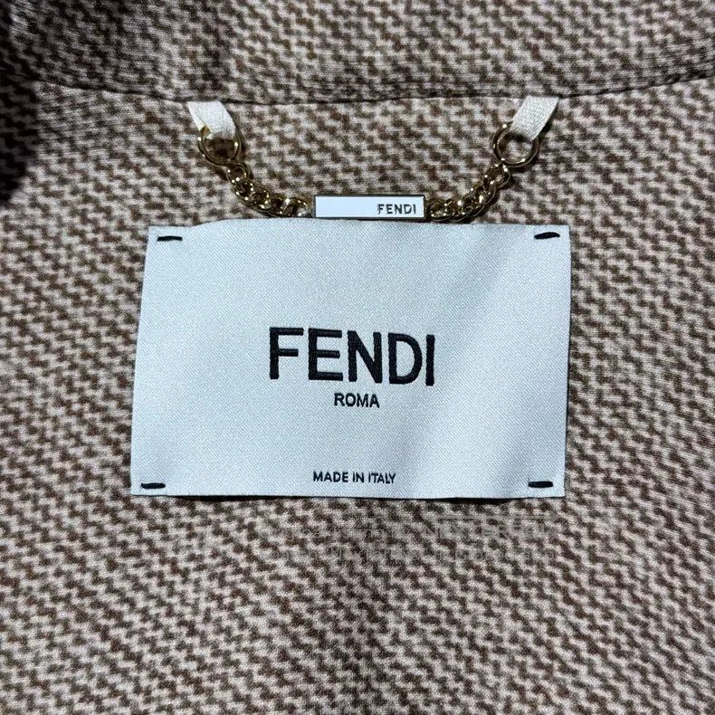 Fendi Fendi Fall/Winter 2022 khaki mid-length stand collar coat Size XS / US 0-2 / IT 36-38 - 6 Thumbnail