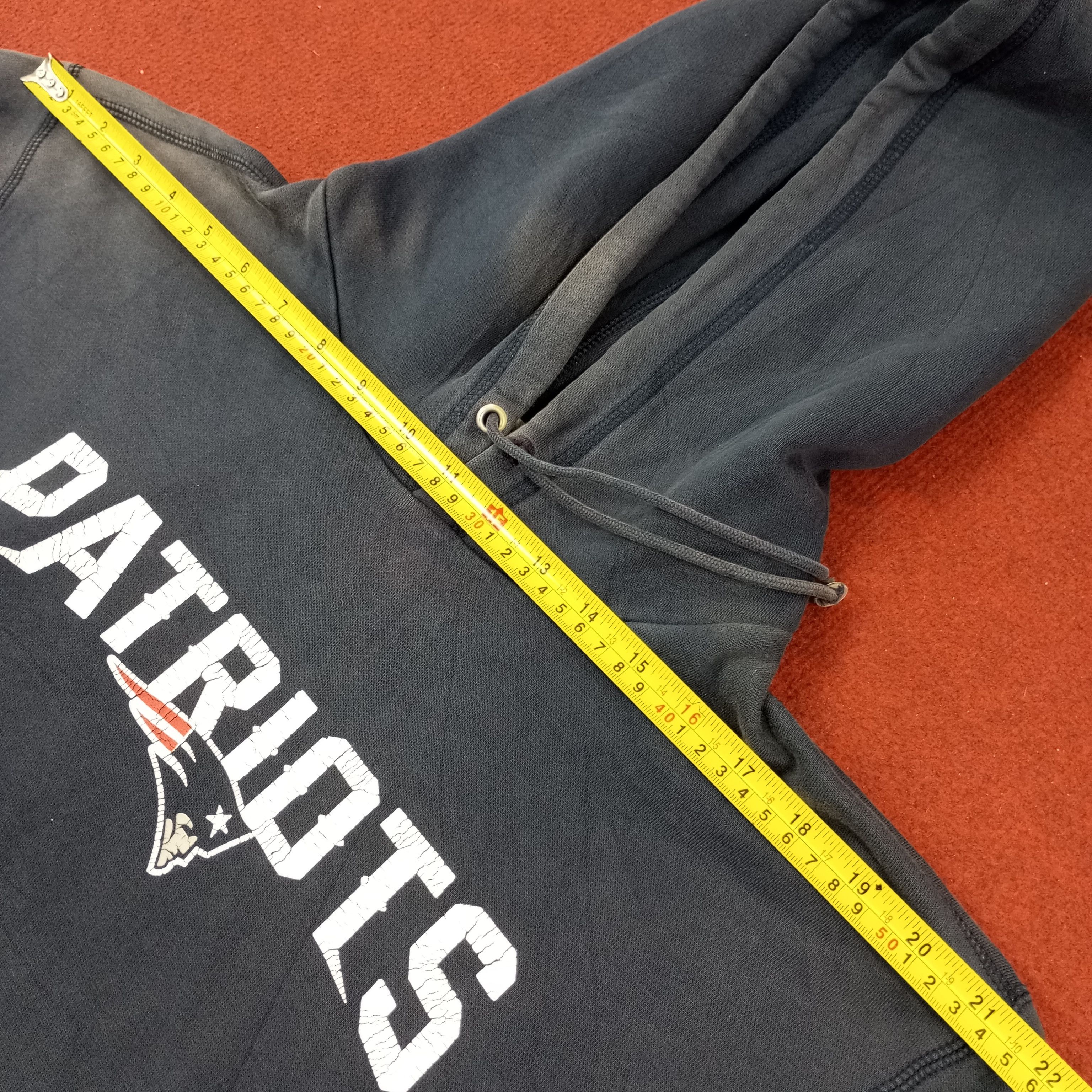 NFL × Nike × Vintage Nike New England Patriots NFL Team Hoodies c215n25 Size US XXL / EU 58 / 5 - 13 Thumbnail