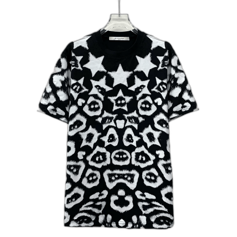 Givenchy Givenchy Givenchy Black and White Graphic Tshirt -2507 Size XS / US 0-2 / IT 36-38 - 1 Thumbnail