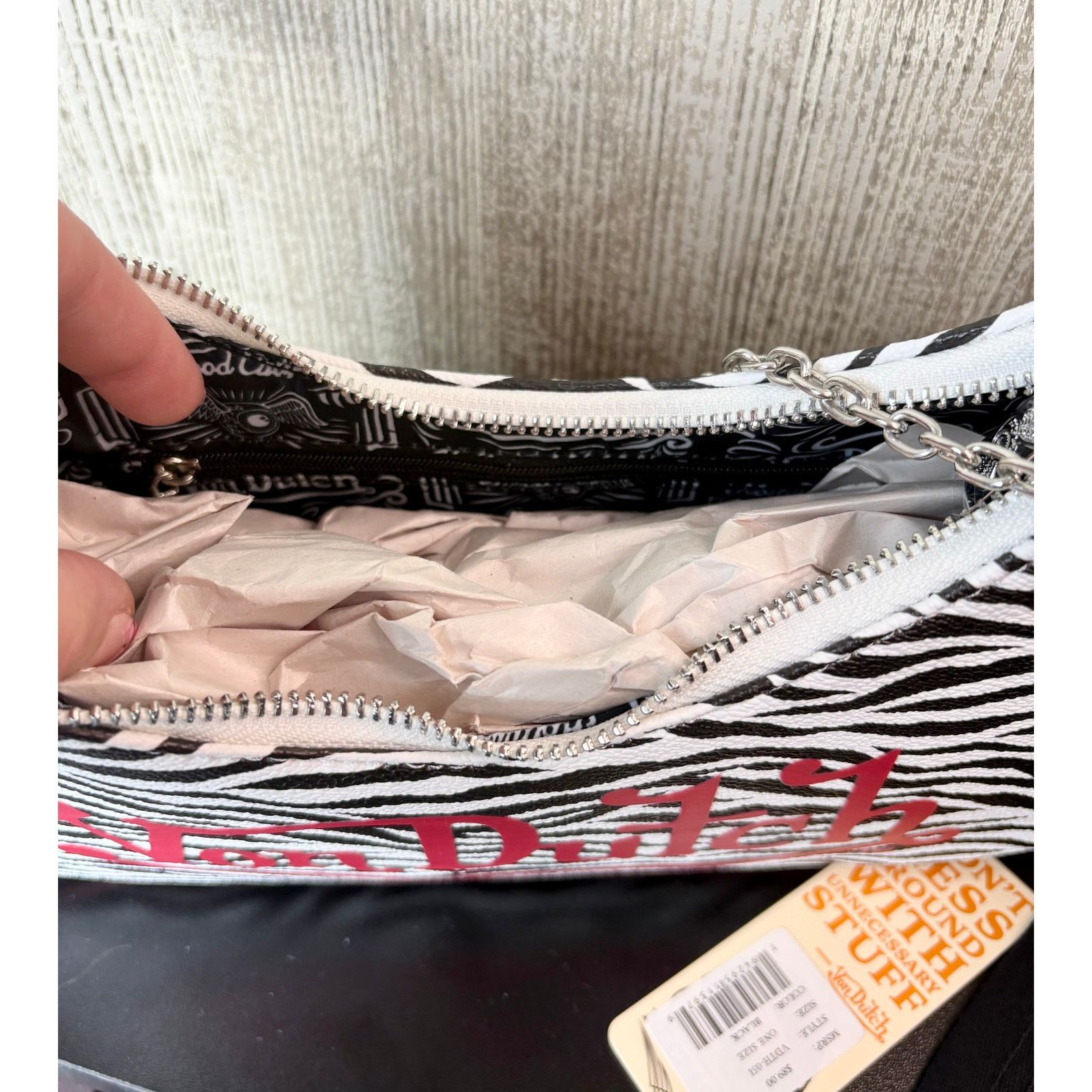 Von Dutch NEW Chic Von Dutch Zebra Shoulder Bag & Trucker Hat Bundle Size ONE SIZE - 4 Thumbnail