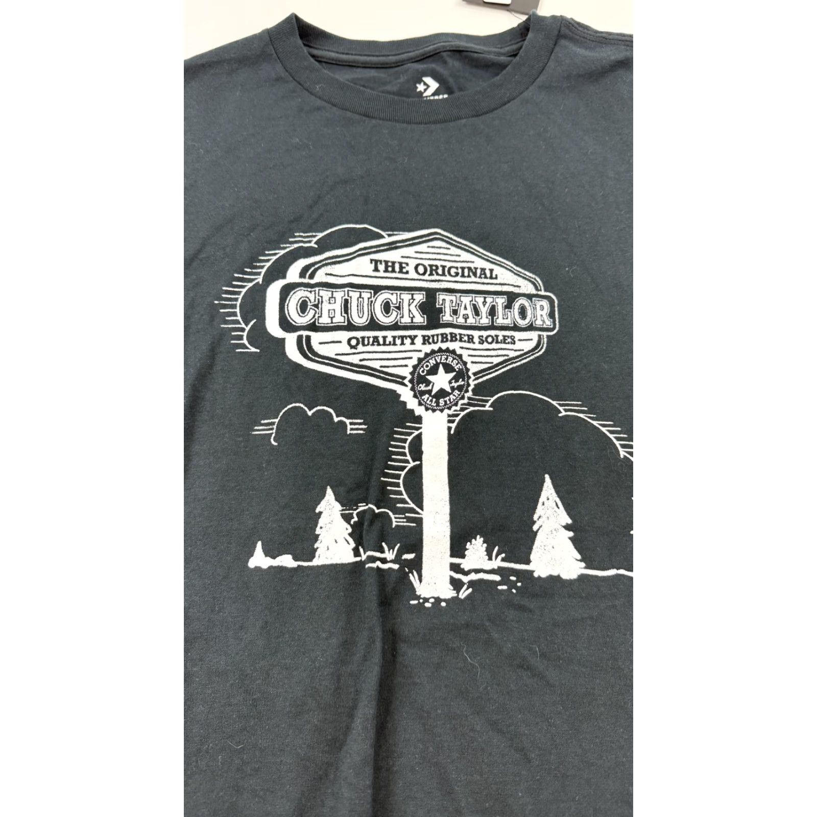 Converse VINTAGE Converse Chuck Taylor T-Shirt Mens Small Black Graphic Logo Retro 90s Cotton Size US S / EU 44-46 / 1 - 2 Thumbnail