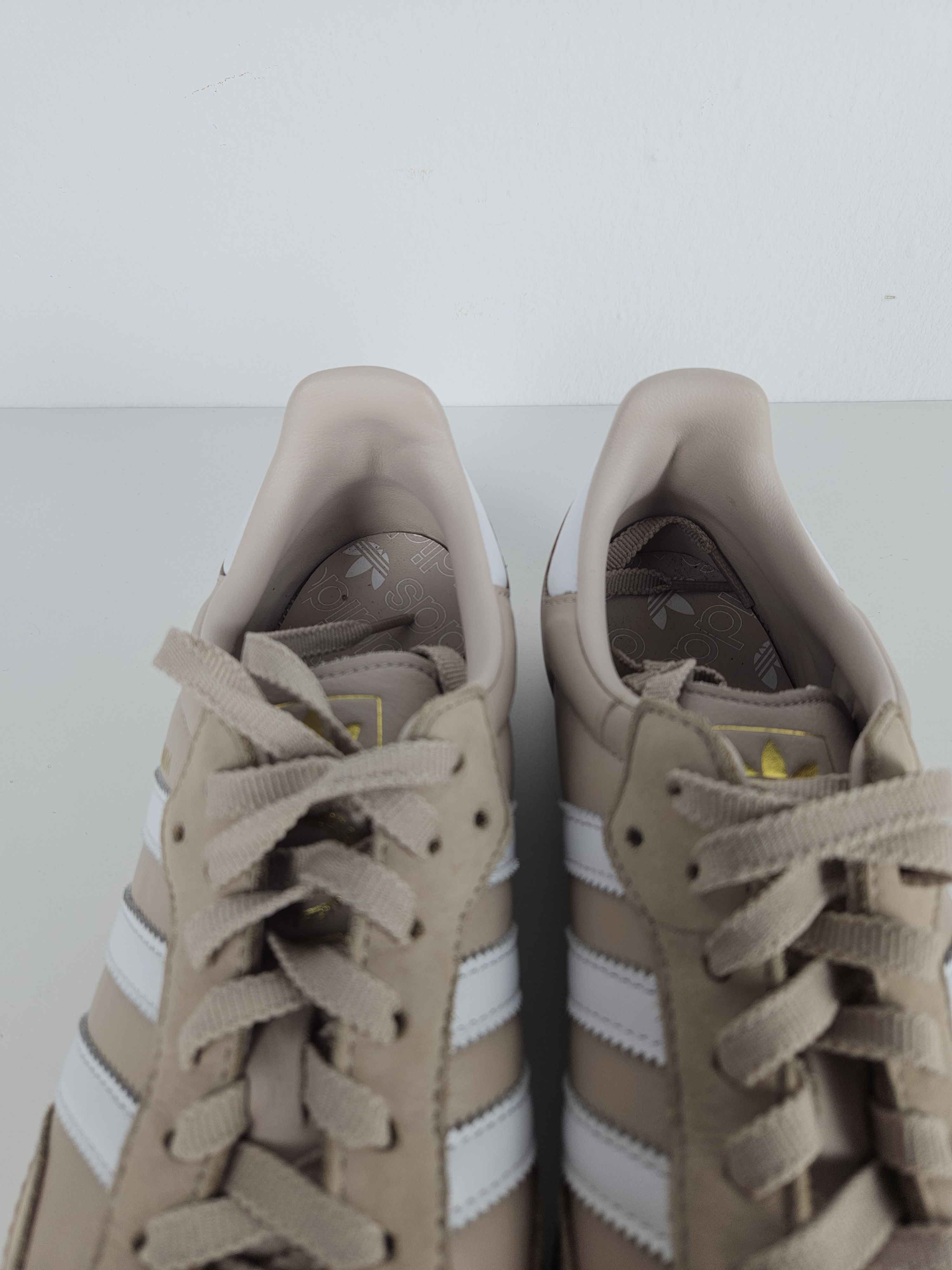 Adidas adidas Samba OG Wonder Taupe Size US 9.5 / EU 42-43 - 23 Thumbnail