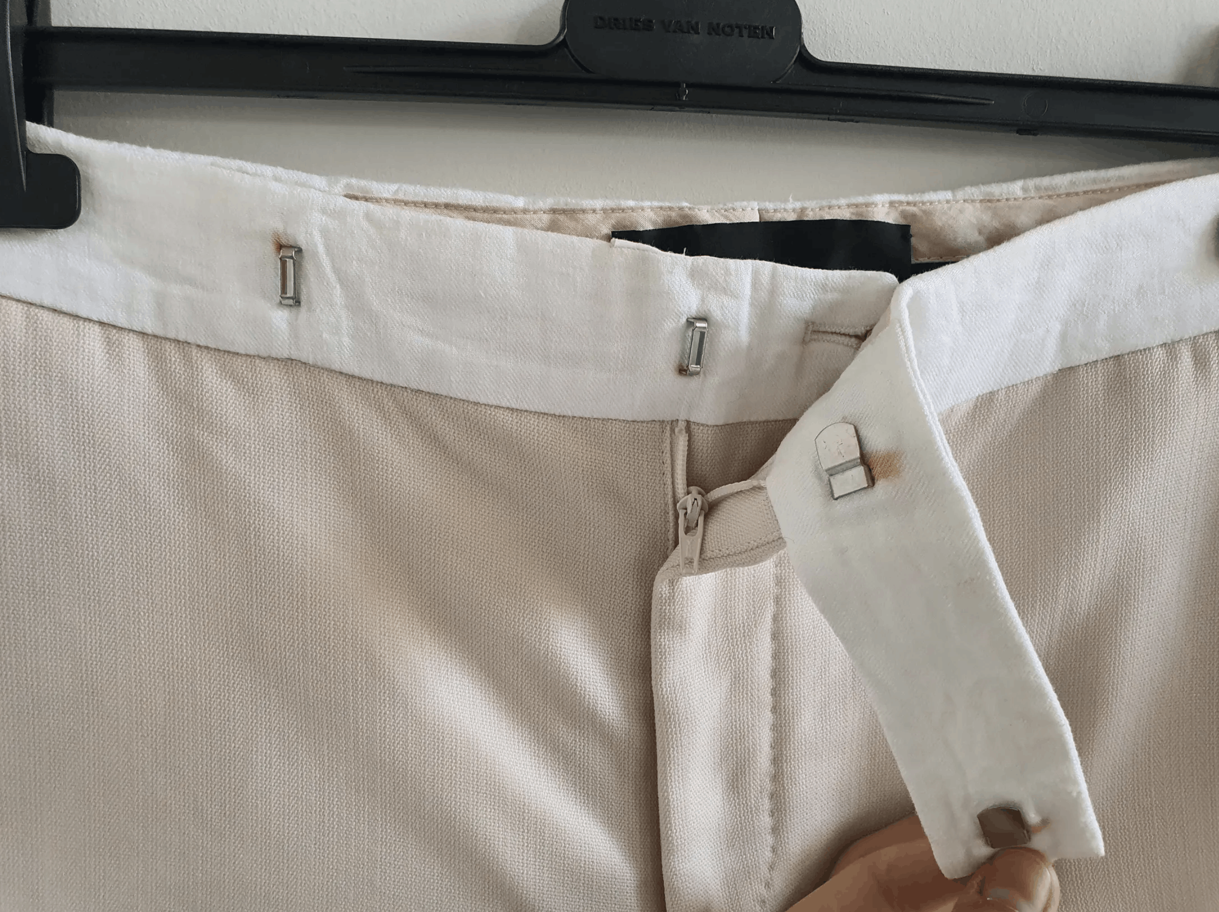 Haider Ackermann Haider Ackermann Cream Wool Classic Slim Fit Trouser Size US 30 / EU 46 - 6 Thumbnail