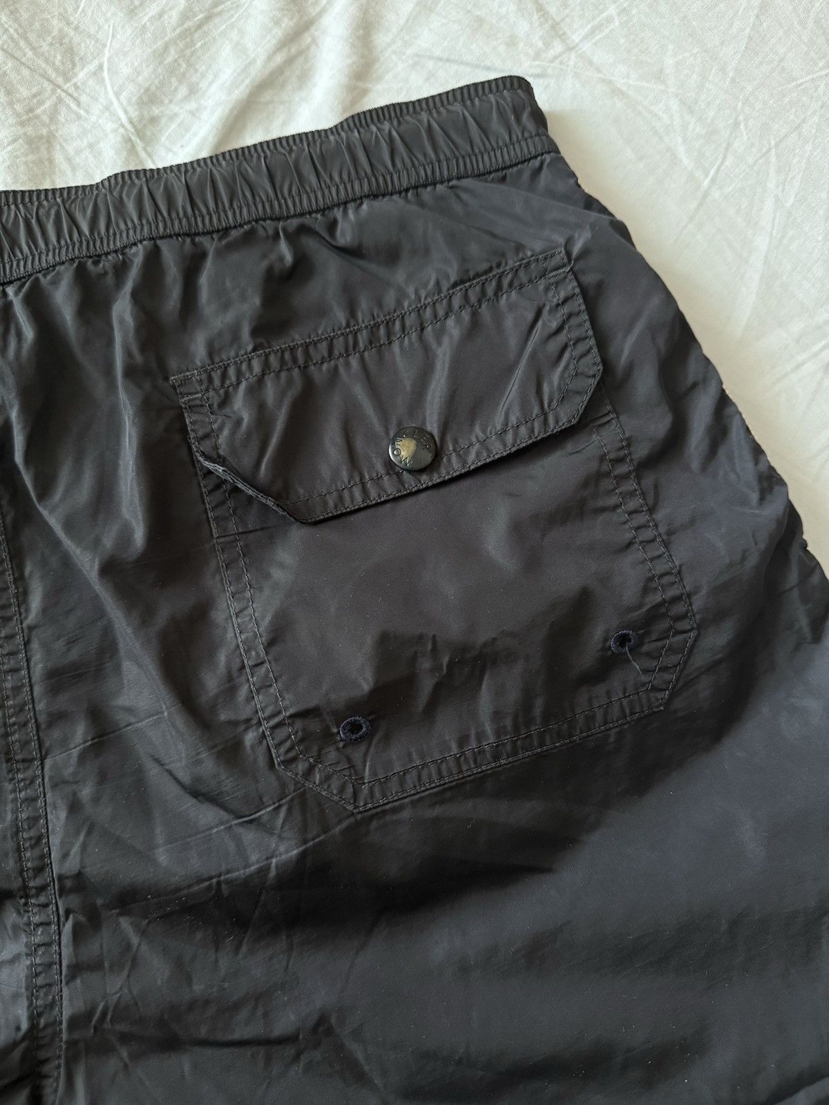 Moncler 🔥🔥 Moncler Nylon Technique Shorts Size US 30 / EU 46 - 4 Thumbnail