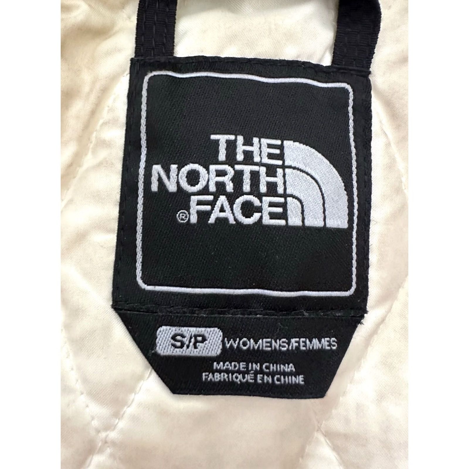 The North Face VINTAGE The North Face Jacket Womens Size Small Black Extreme Gear Ski Coat RARE Size S / US 4 / IT 40 - 6 Thumbnail
