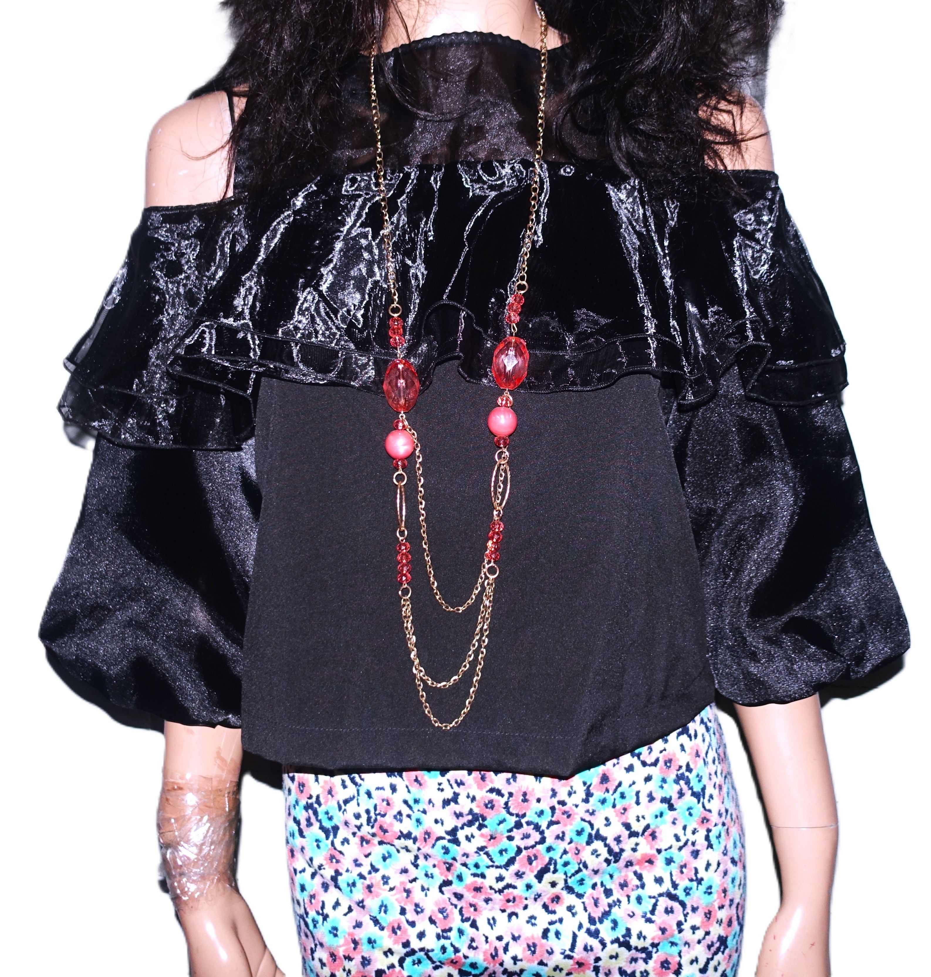 Other Twist & Turn Black Cold Shoulder Blouse One Size Size ONE SIZE - 2 Thumbnail