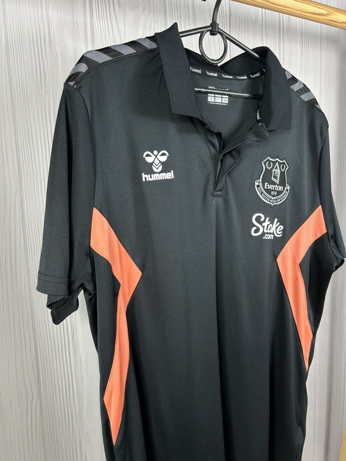 Hummel Everton 2023/24 Training Soccer Jersey Size L Size US L / EU 52-54 / 3 - 2 Thumbnail