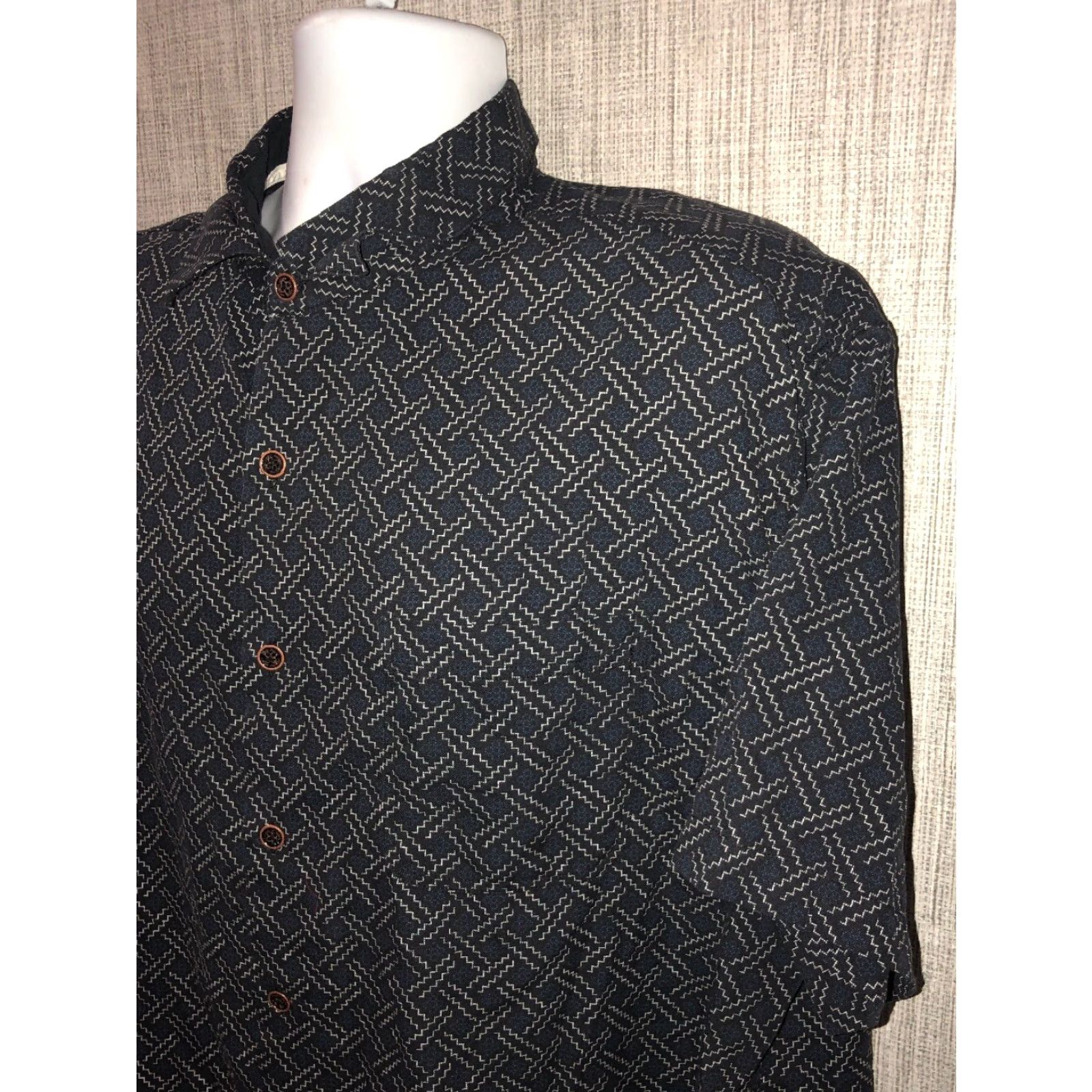 Nat Nast Nat Nast Mens Geometric Short Sleeve Button Front Shirt XL Silk/Cotton Black Size US XL / EU 56 / 4 - 2 Thumbnail