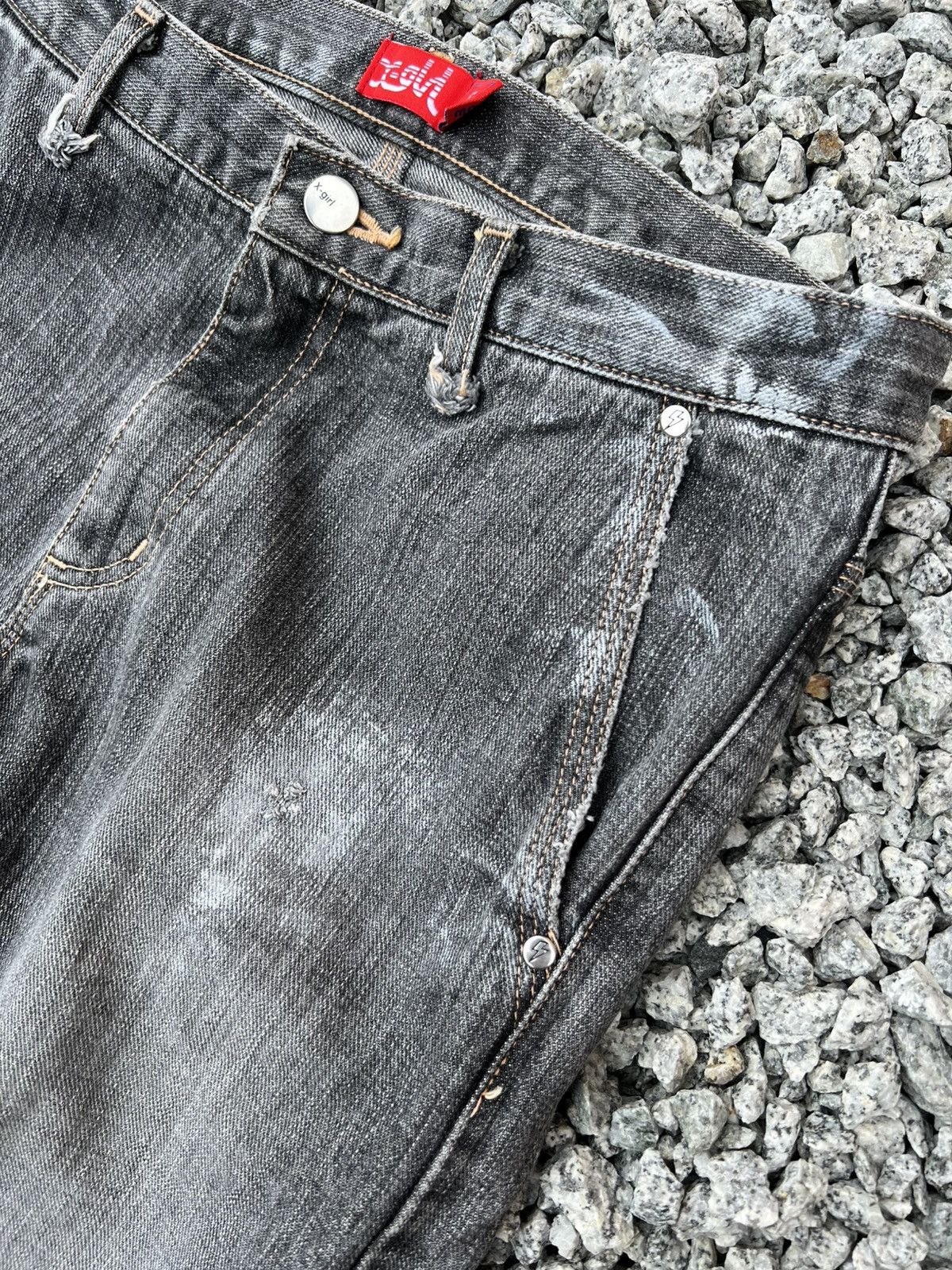 If Six Was Nine Vintage X-Girl Faded Black Jean Size US 30 / EU 46 - 13 Thumbnail