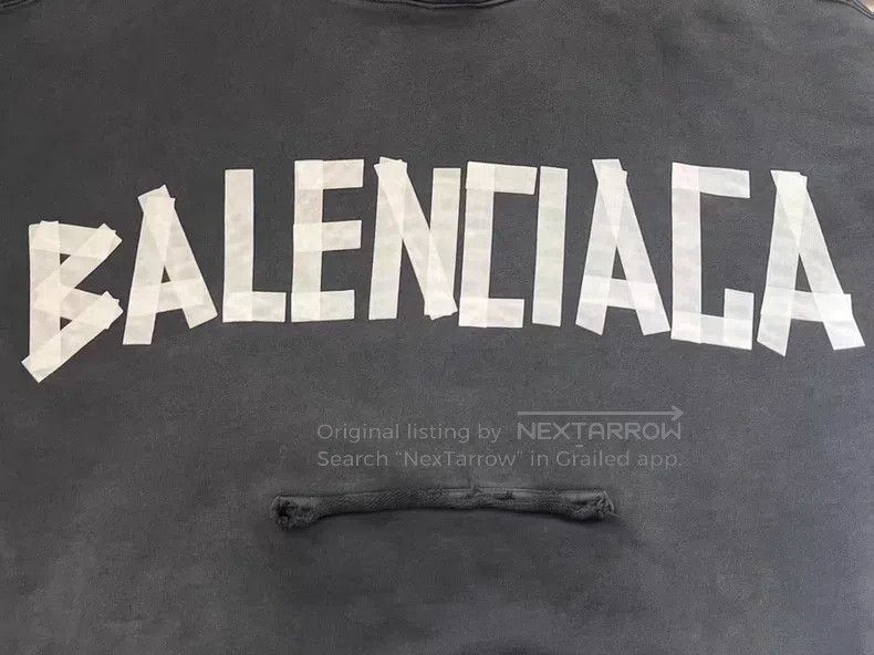 Balenciaga Balenciaga Printed Letter Hooded Long Sleeve Sweatshirt Size US S / EU 44-46 / 1 - 3 Thumbnail
